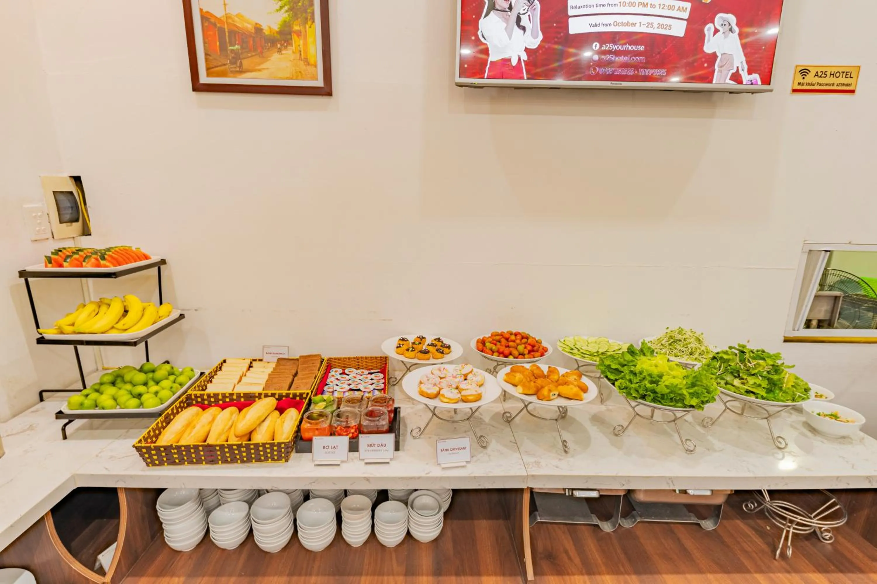 Restaurant/places to eat in A25 Hotel -137 Nguyễn Du - Đà Nẵng