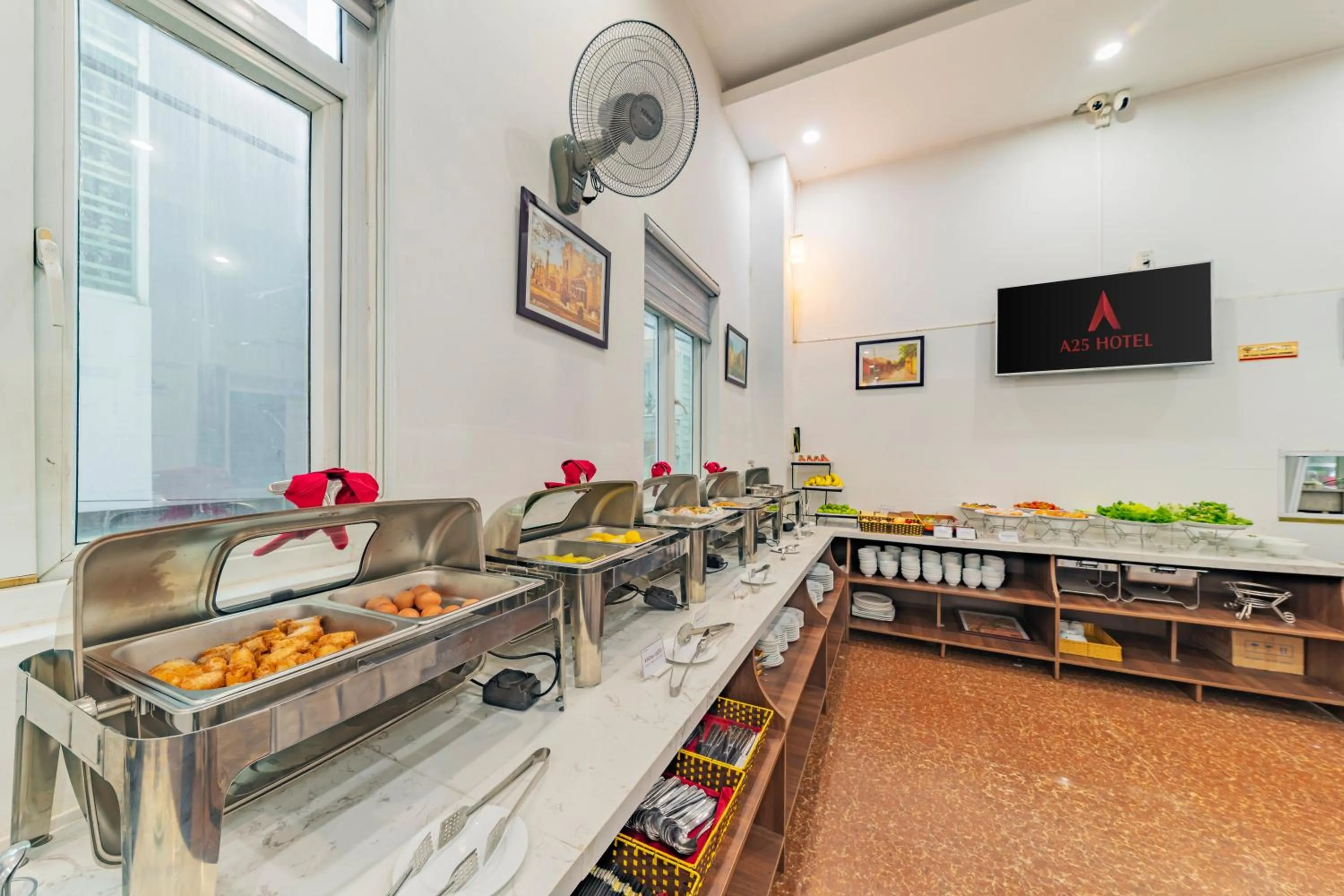 Restaurant/places to eat in A25 Hotel -137 Nguyễn Du - Đà Nẵng