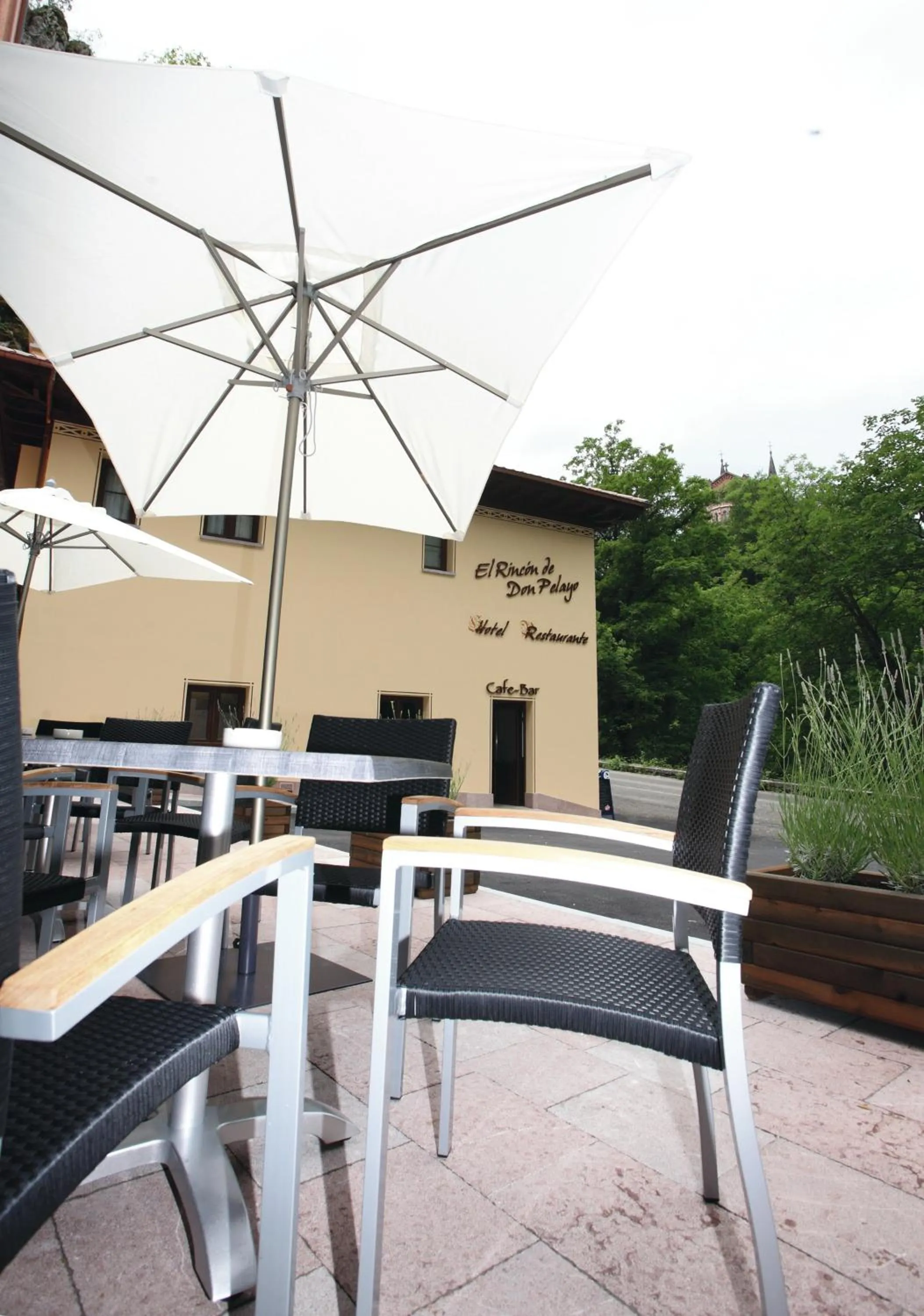 Patio in Hotel Rural - El Rincón de Don Pelayo