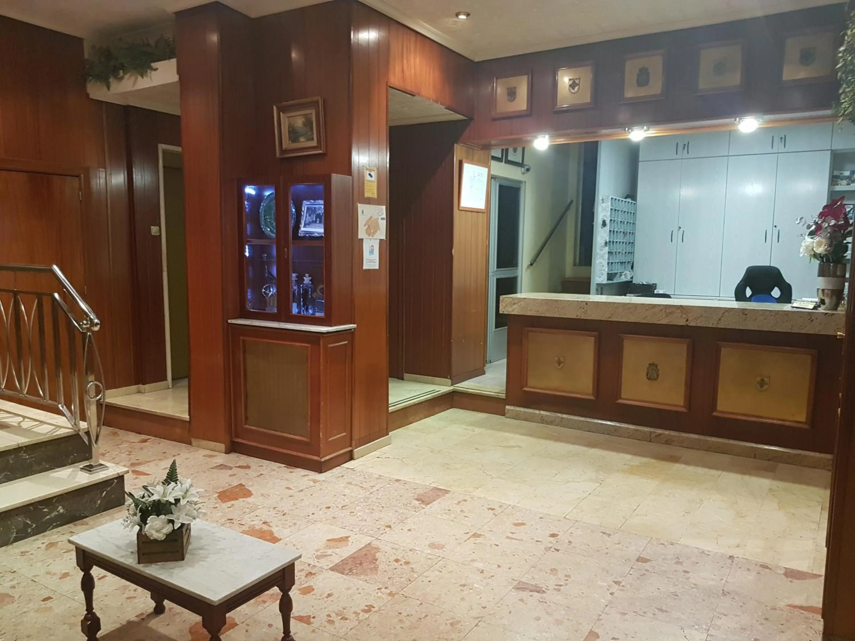 Lobby or reception in Hotel Torrezaf