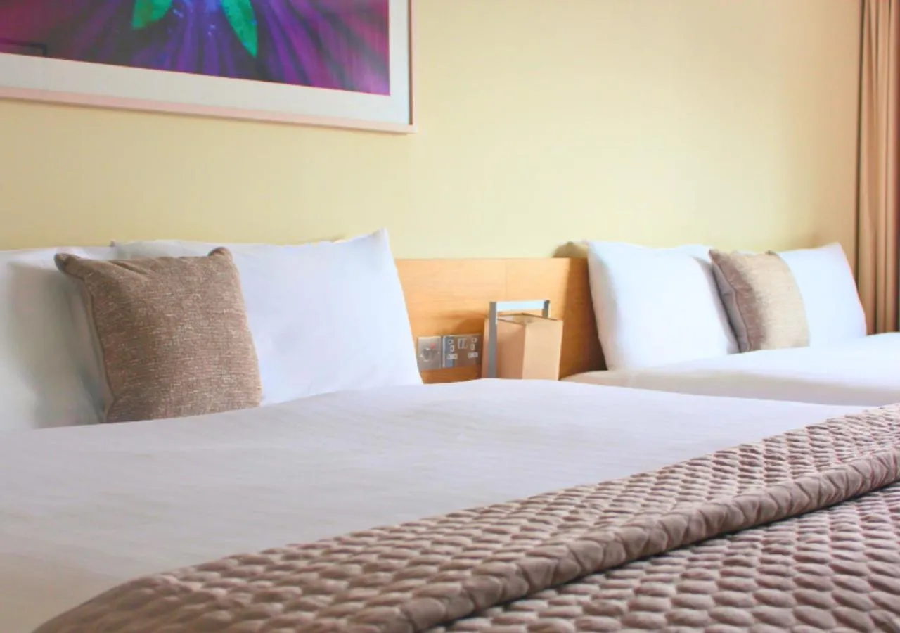 Bedroom, Bed in Louis Fitzgerald Hotel