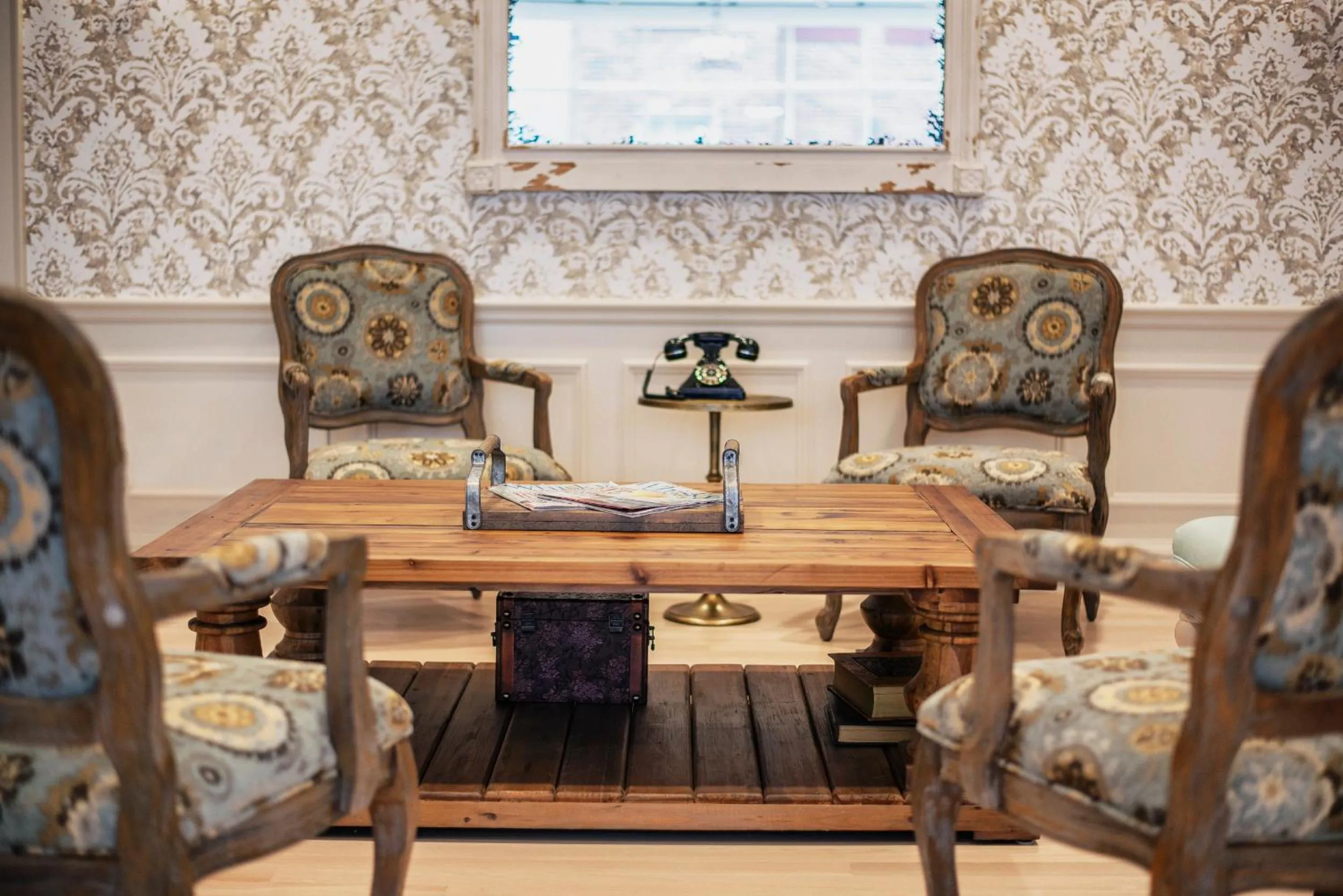 Lobby or reception in The Stella Hotel & Ballroom