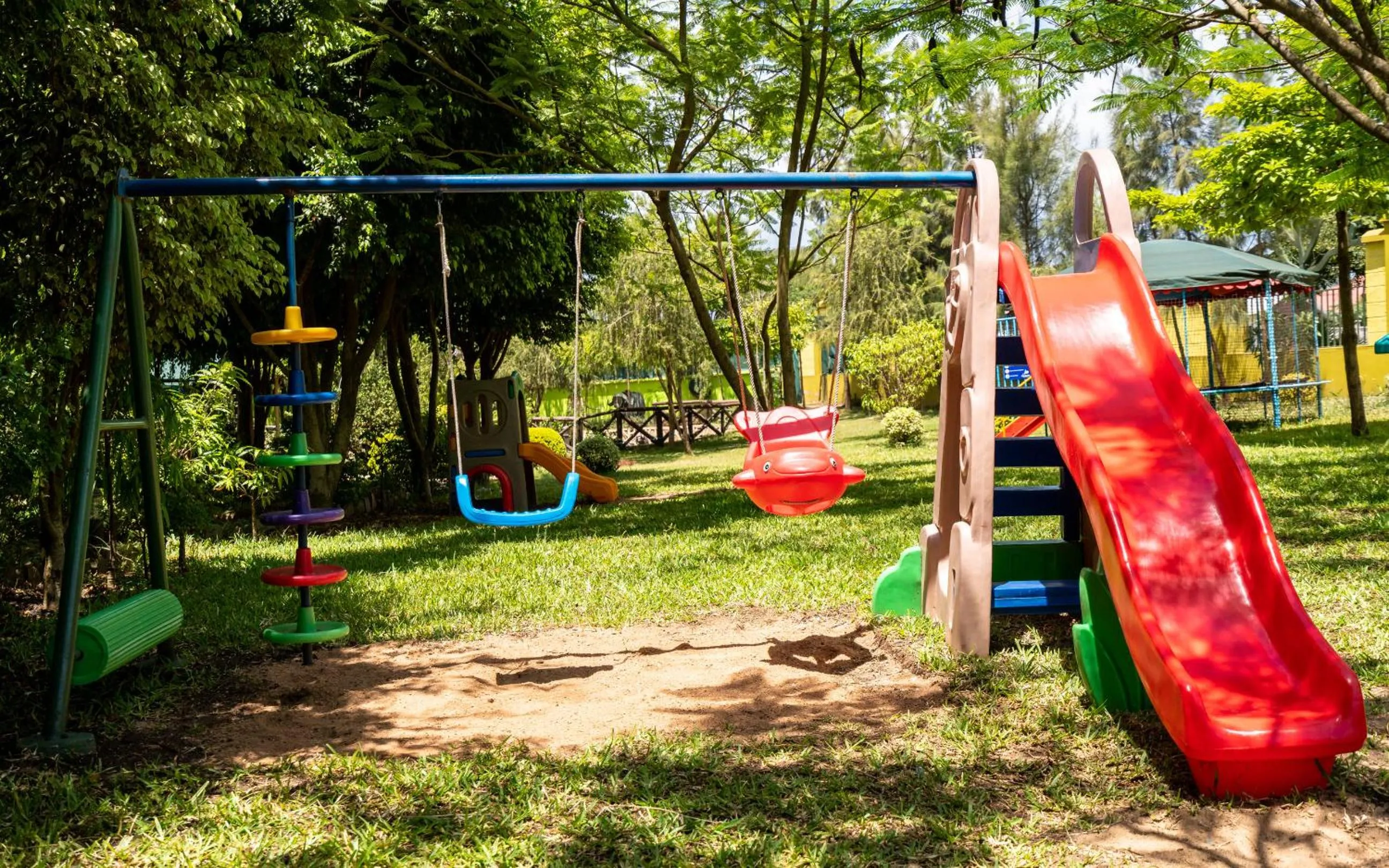 Fun Retreat Resort, Hotel and Ayurveda Spa