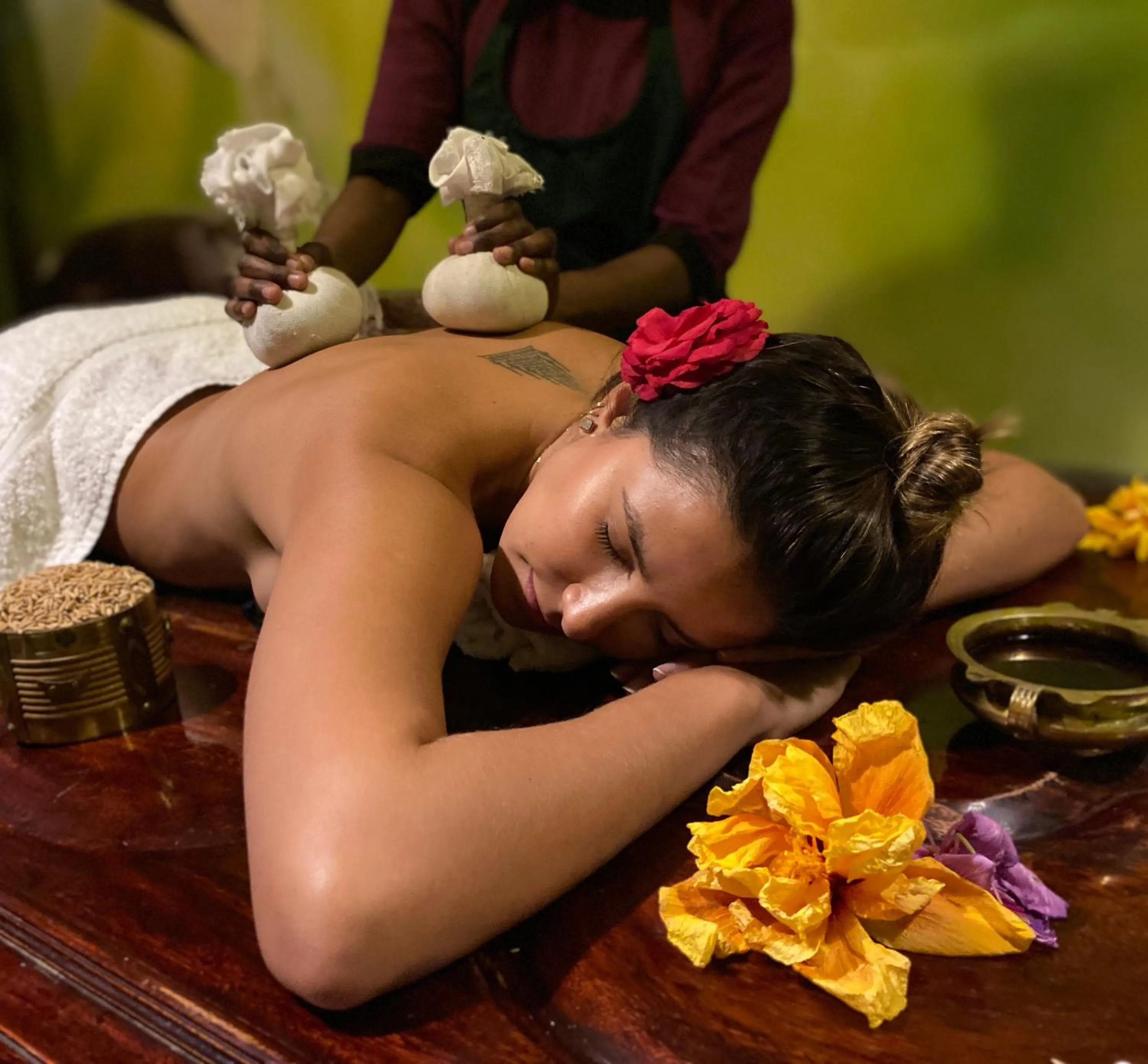 Massage in Fun Retreat Resort, Hotel and Ayurveda Spa