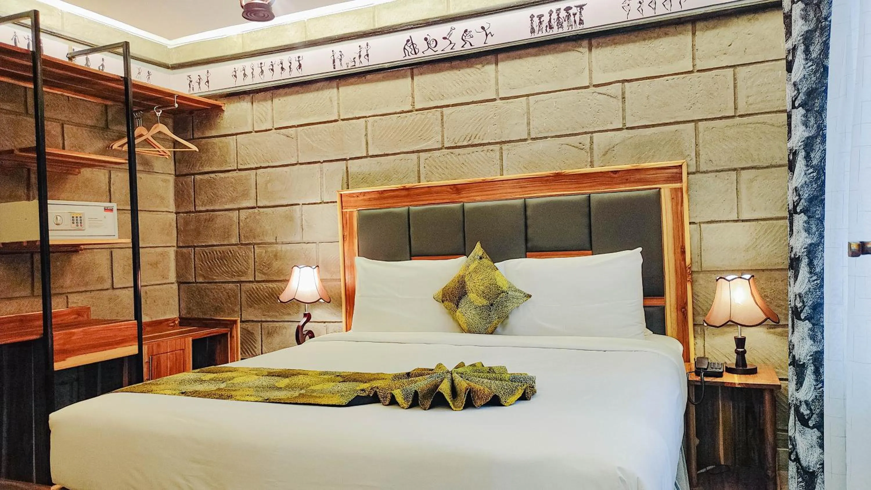 Bed in Fun Retreat Resort, Hotel and Ayurveda Spa