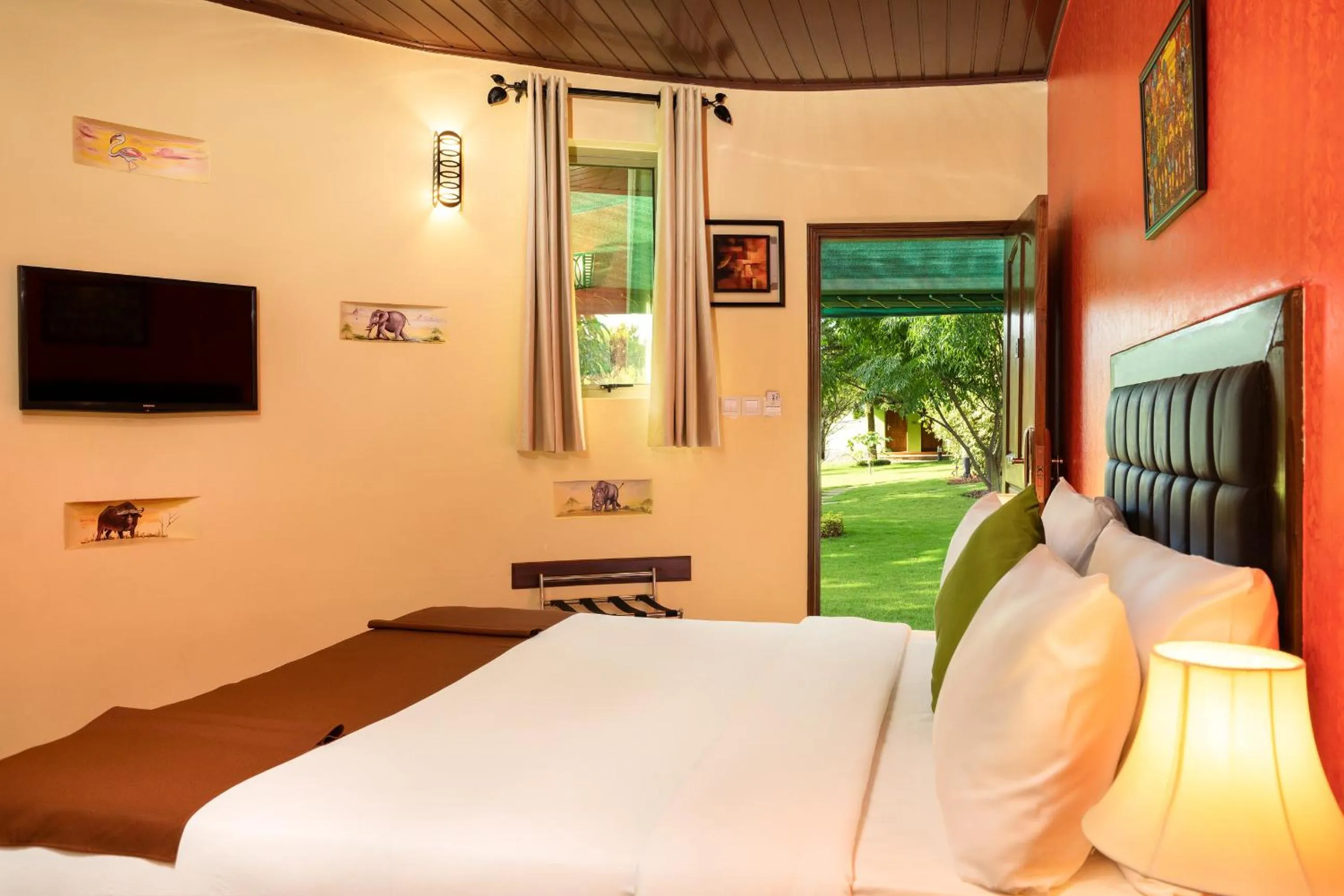 Bed in Fun Retreat Resort, Hotel and Ayurveda Spa
