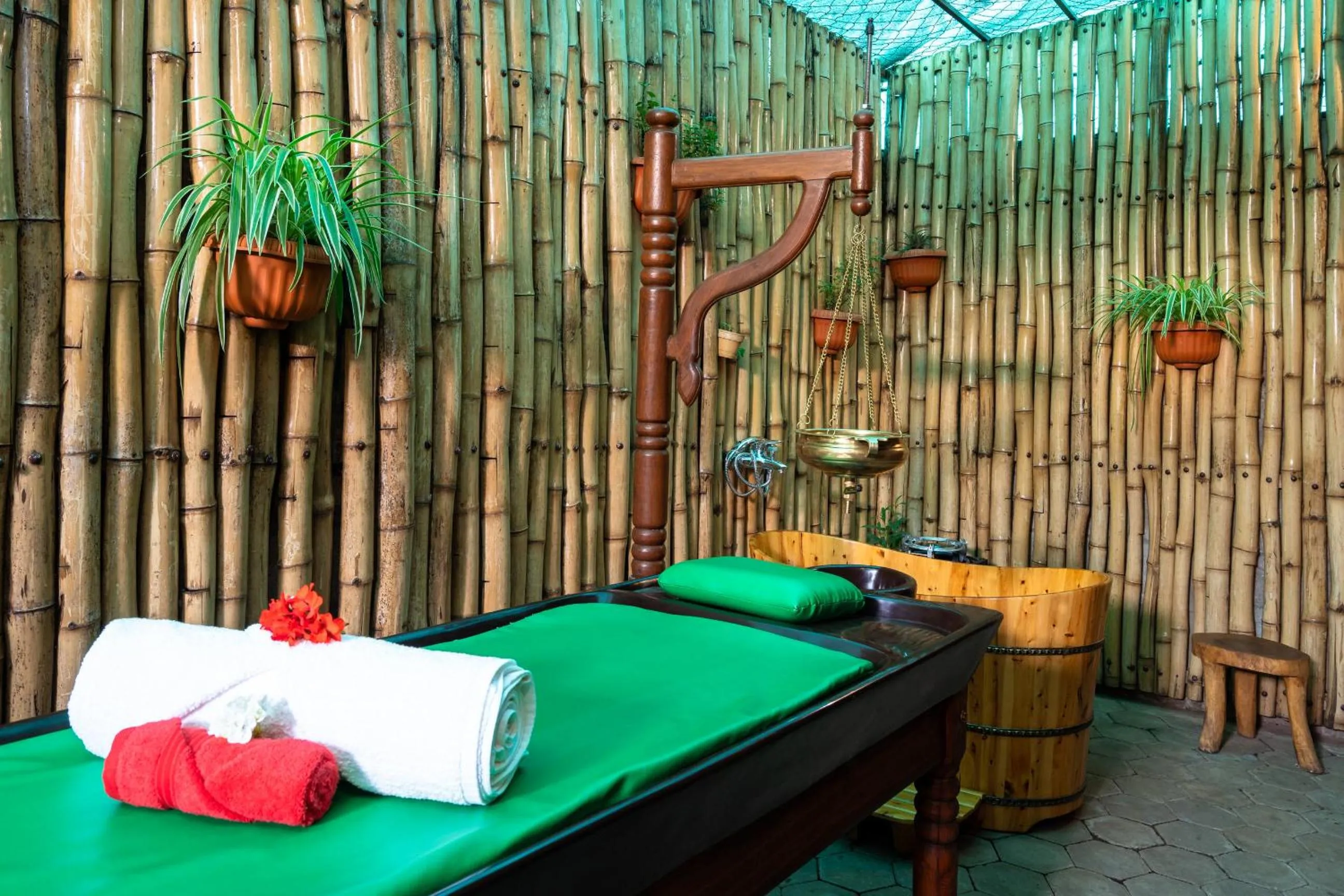 Massage in Fun Retreat Resort, Hotel and Ayurveda Spa