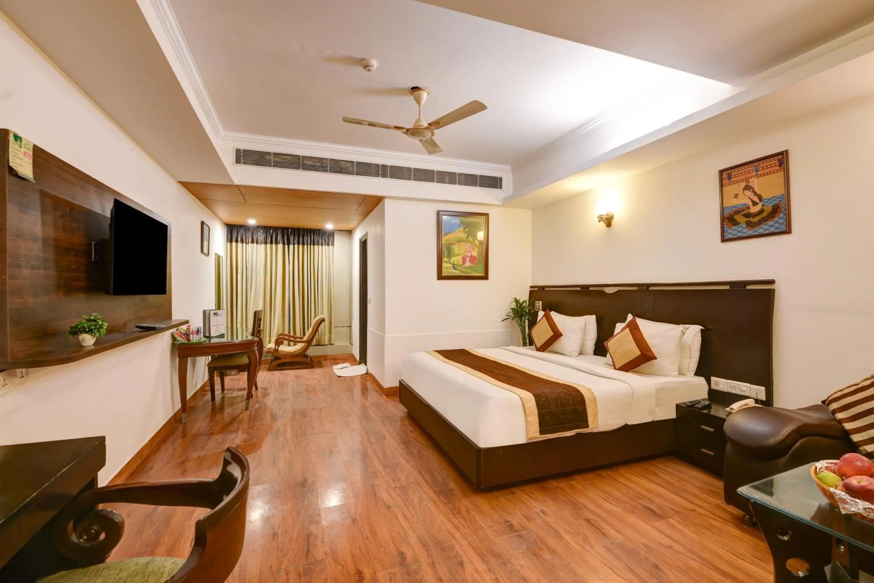 Photo of the whole room, Bed in Airport Hotel Grand