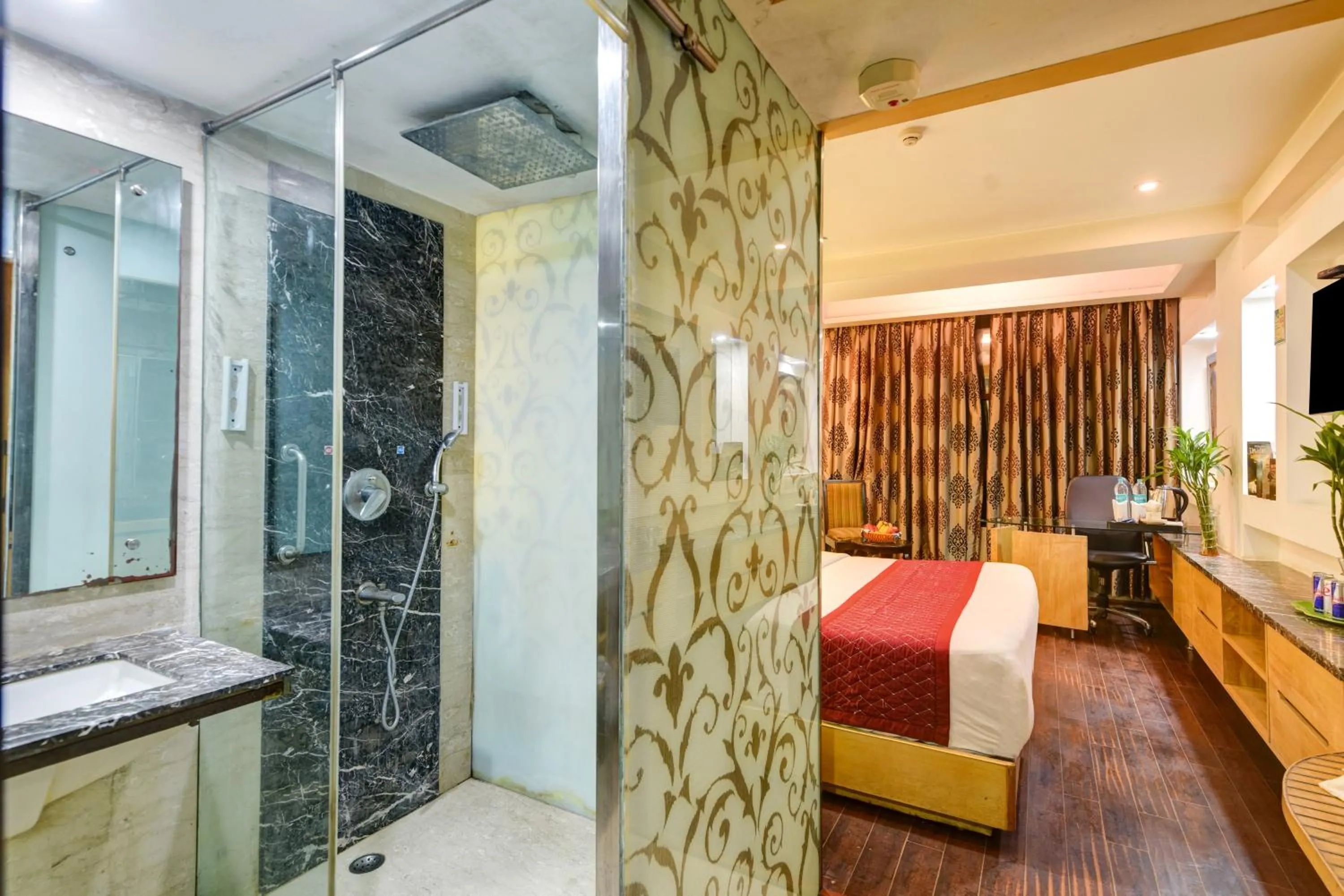 Bedroom in Airport Hotel Grand