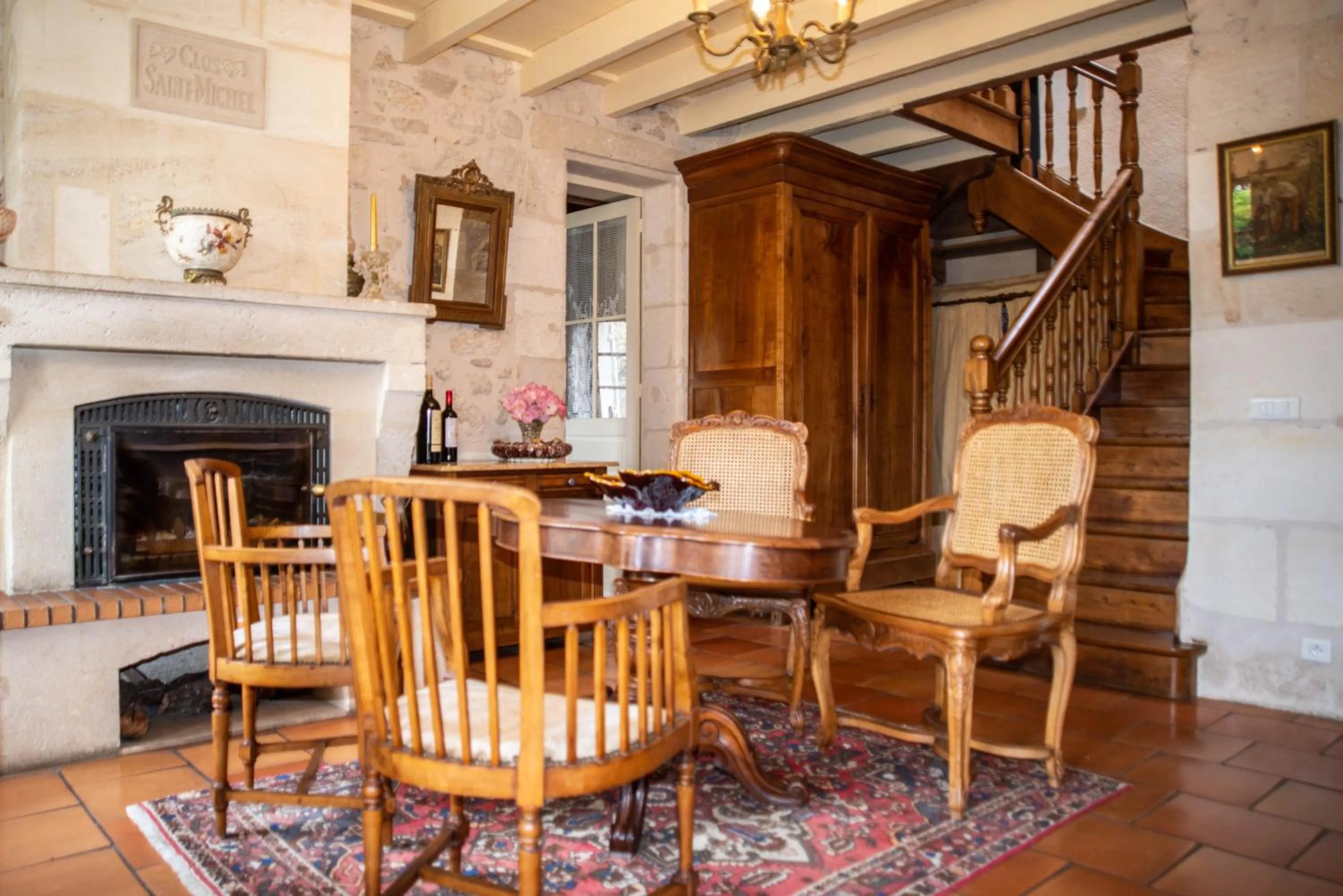Lobby or reception in La Closerie de Fronsac
