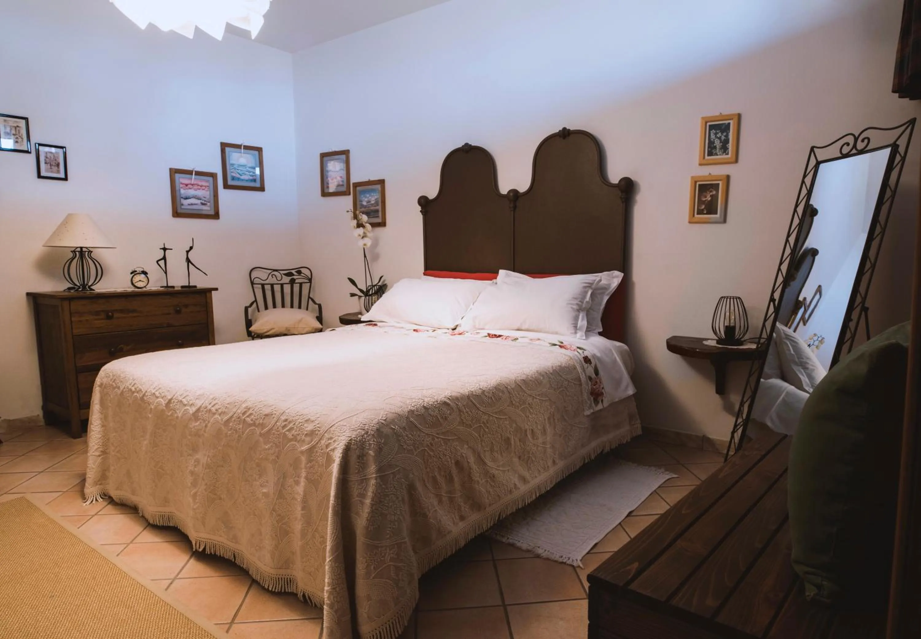 Bedroom in Cà 'd Langa B&B