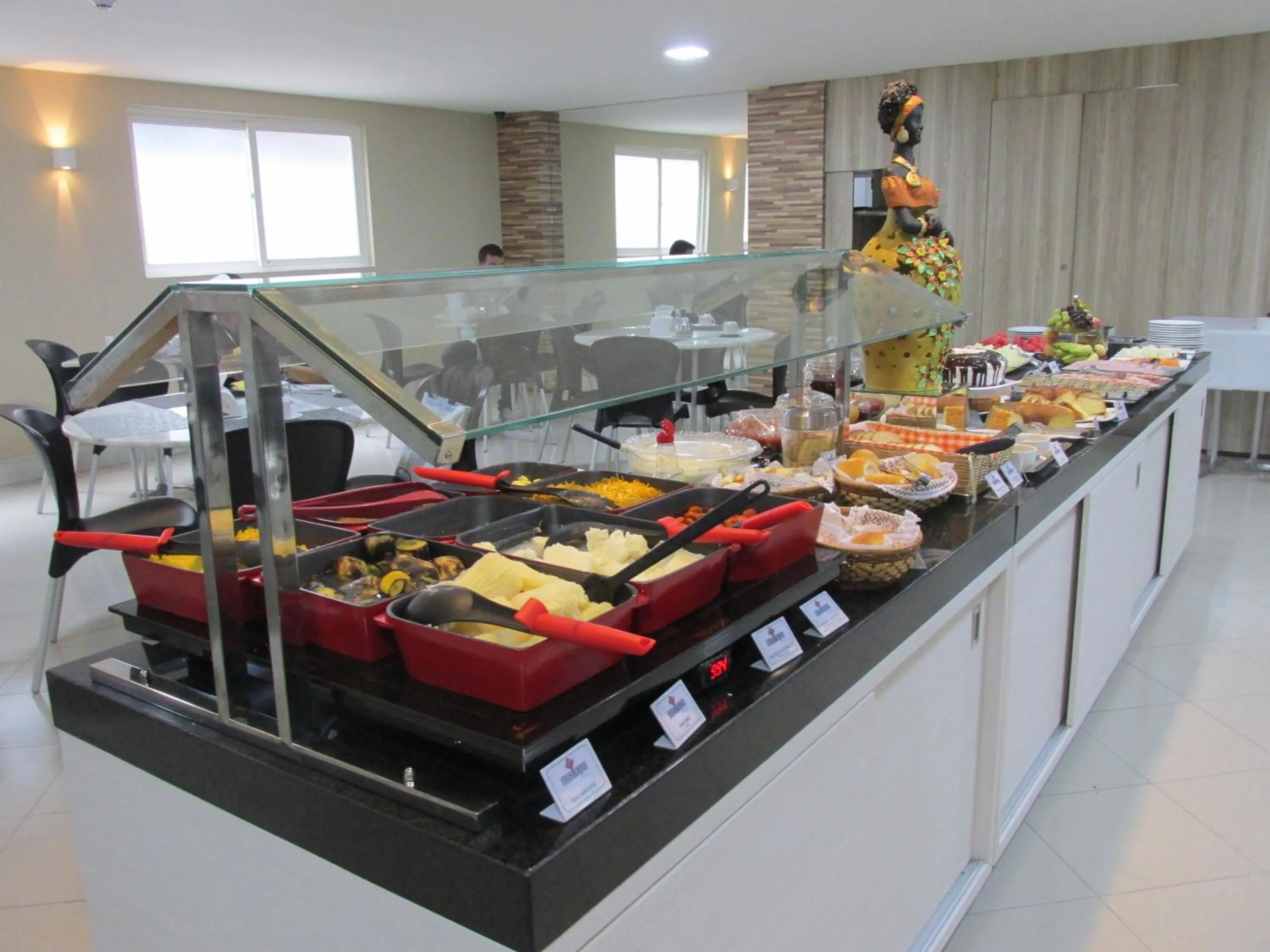 Restaurant/places to eat in Hotel Maysa Caruaru