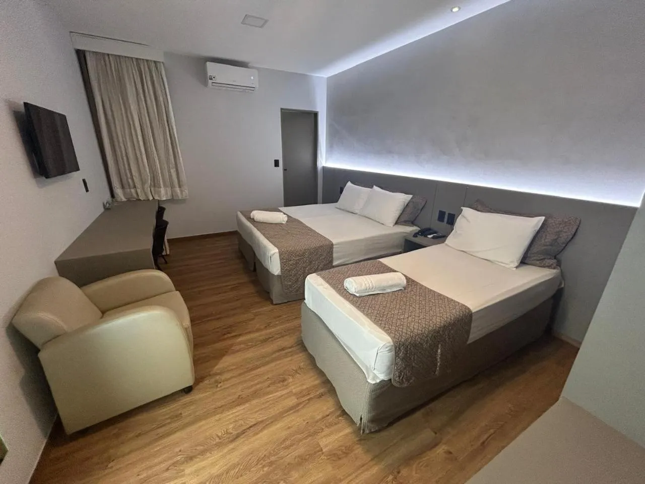 Bedroom, Bed in Hotel Maysa Caruaru