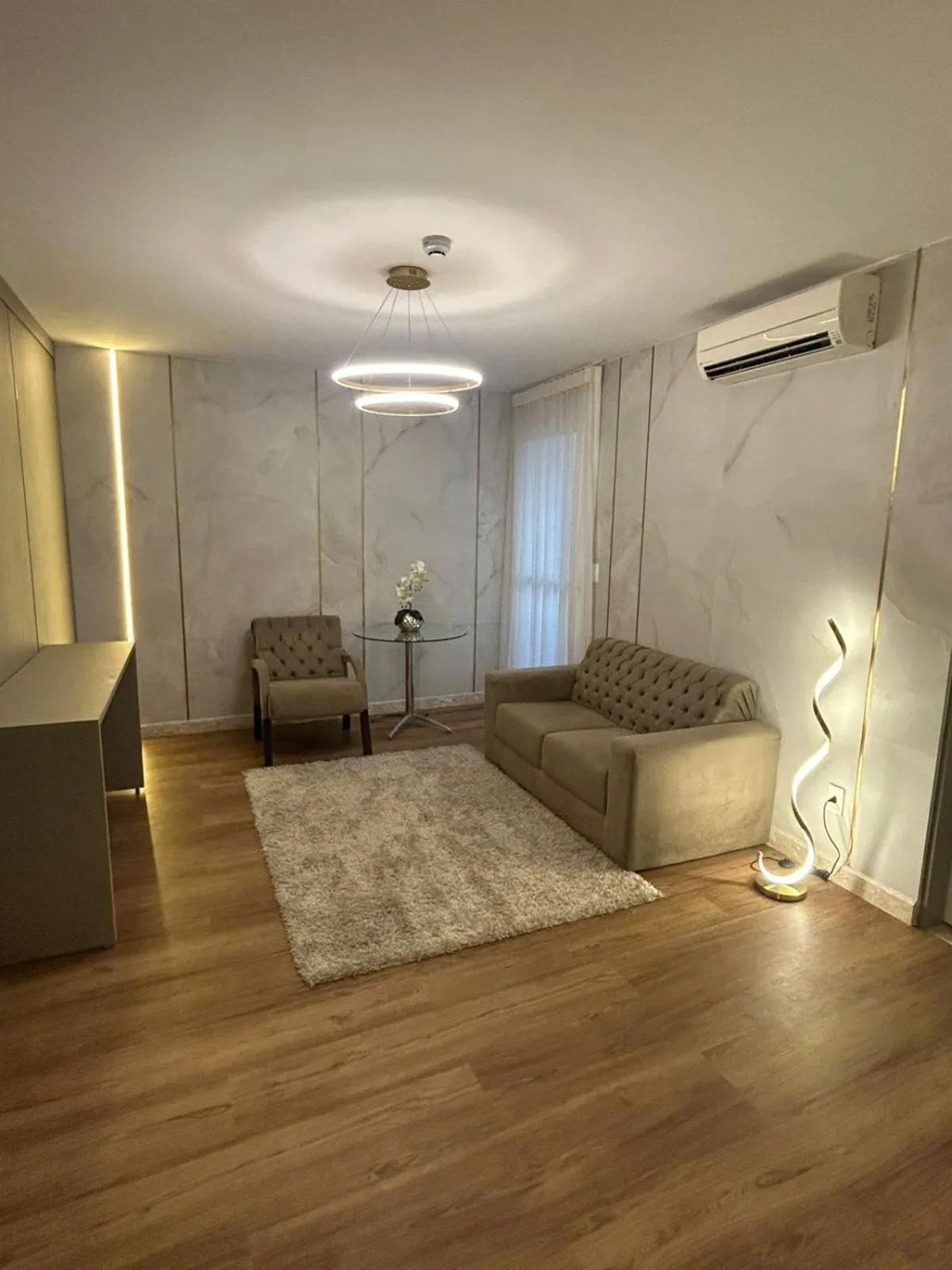 Communal lounge/ TV room in Hotel Maysa Caruaru