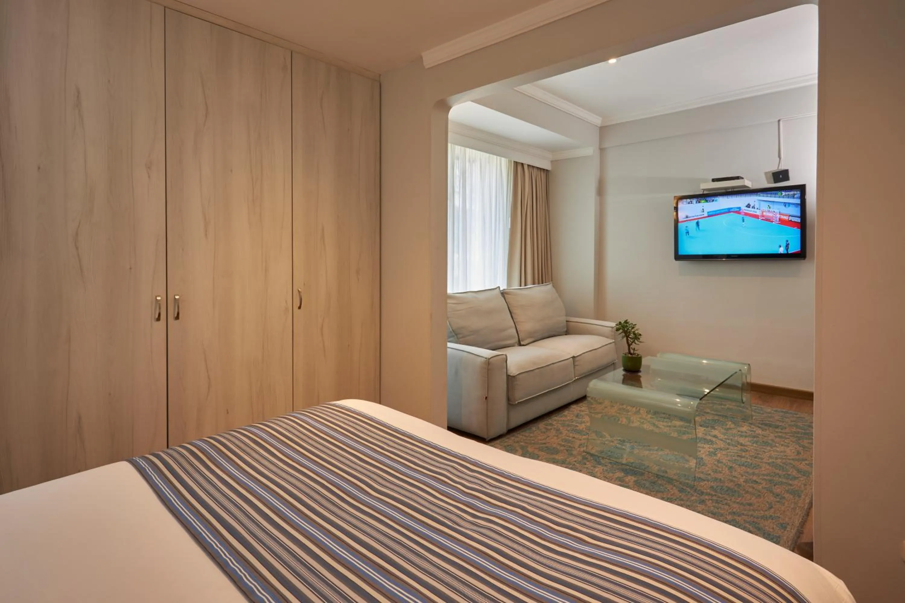 Seating area, Bed in Hotel Saint Simon