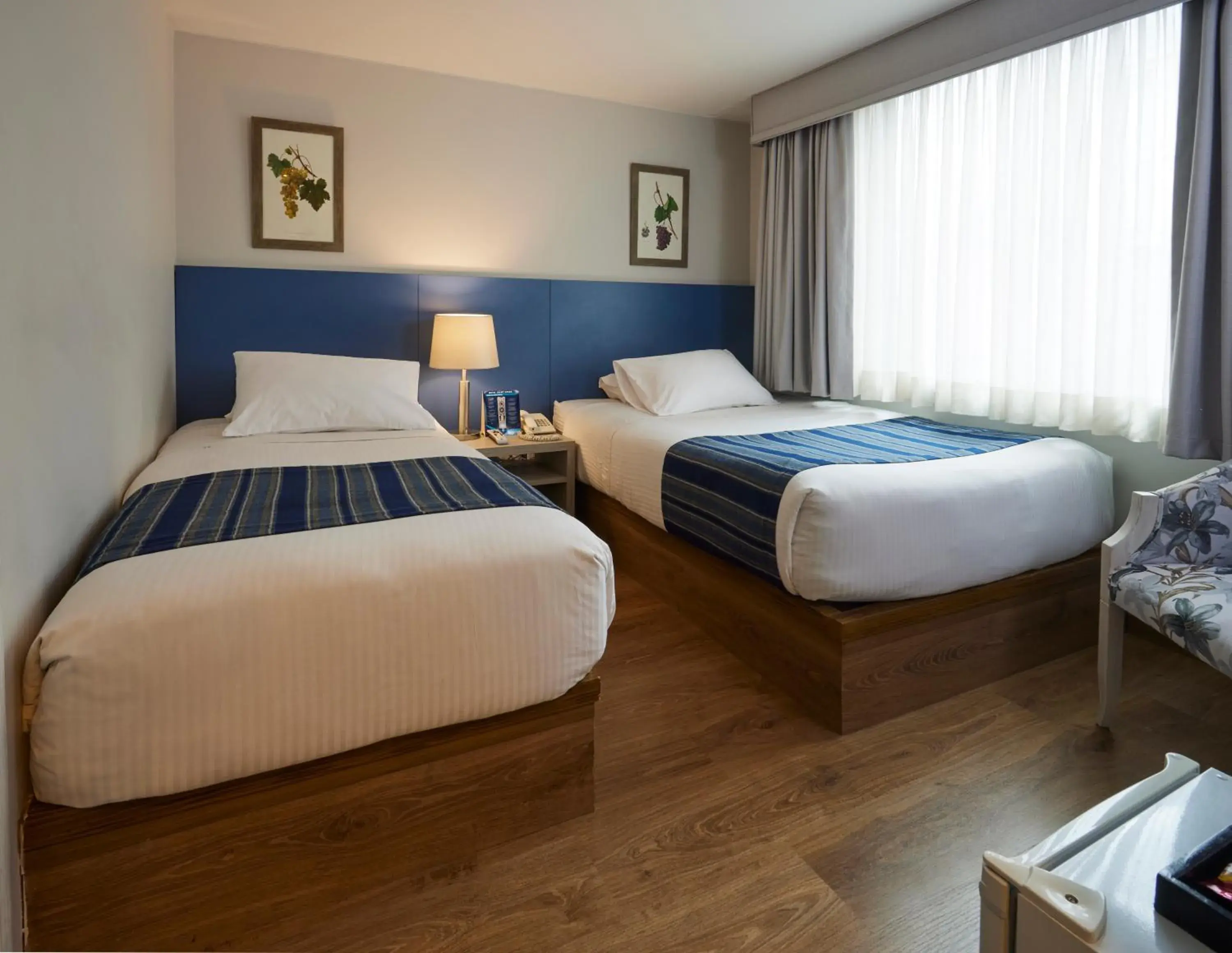 Standard Twin Room in Hotel Saint Simon Standard Twin Room in Hotel Saint Simon