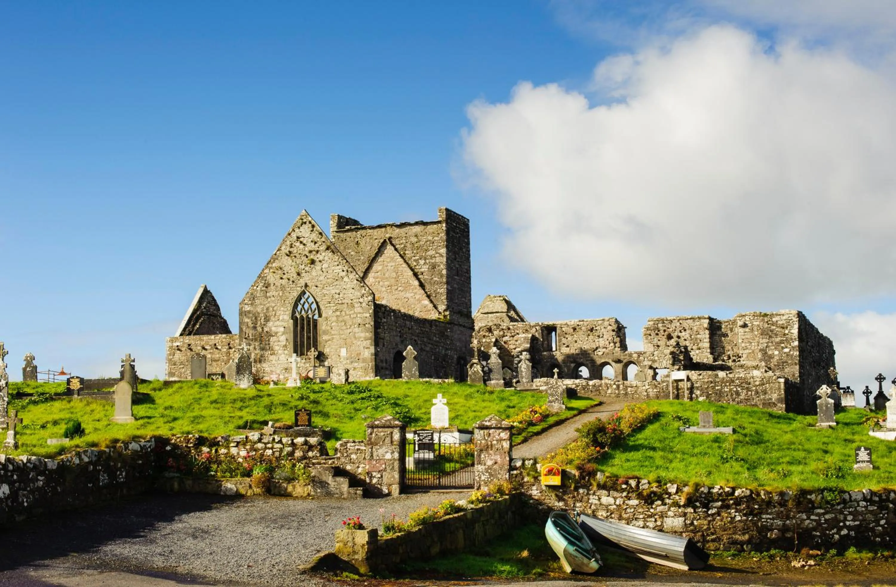 Nearby landmark in Hotel Newport