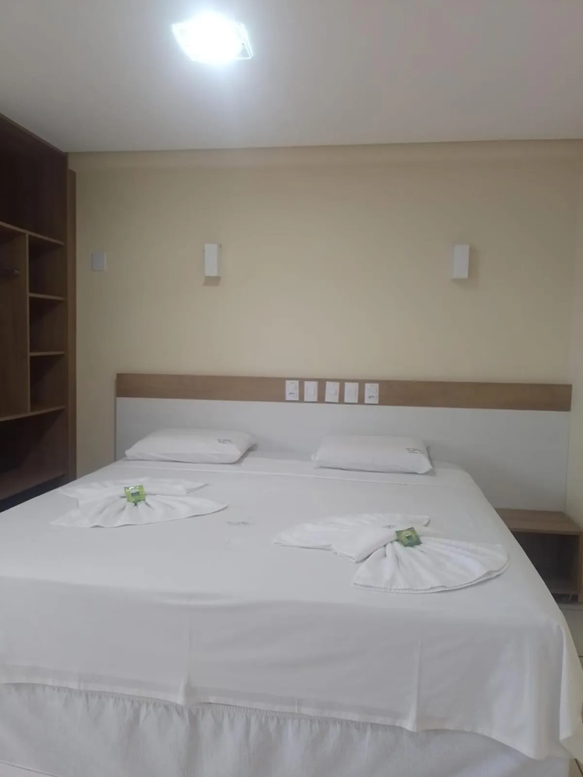 Bed in Hotel Recanto Vip