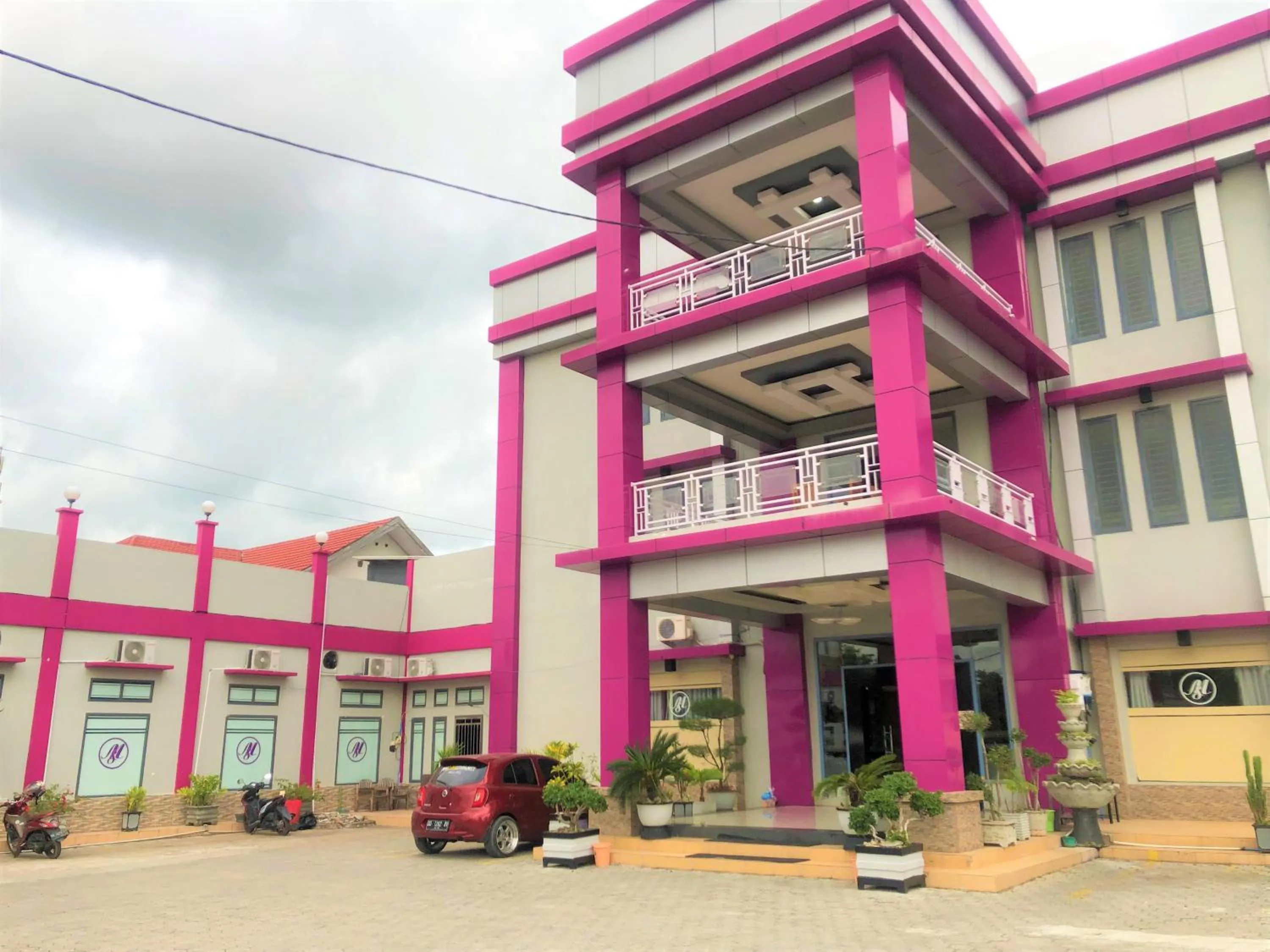 Property building in MS Hotel Pinrang Mitra RedDoorz