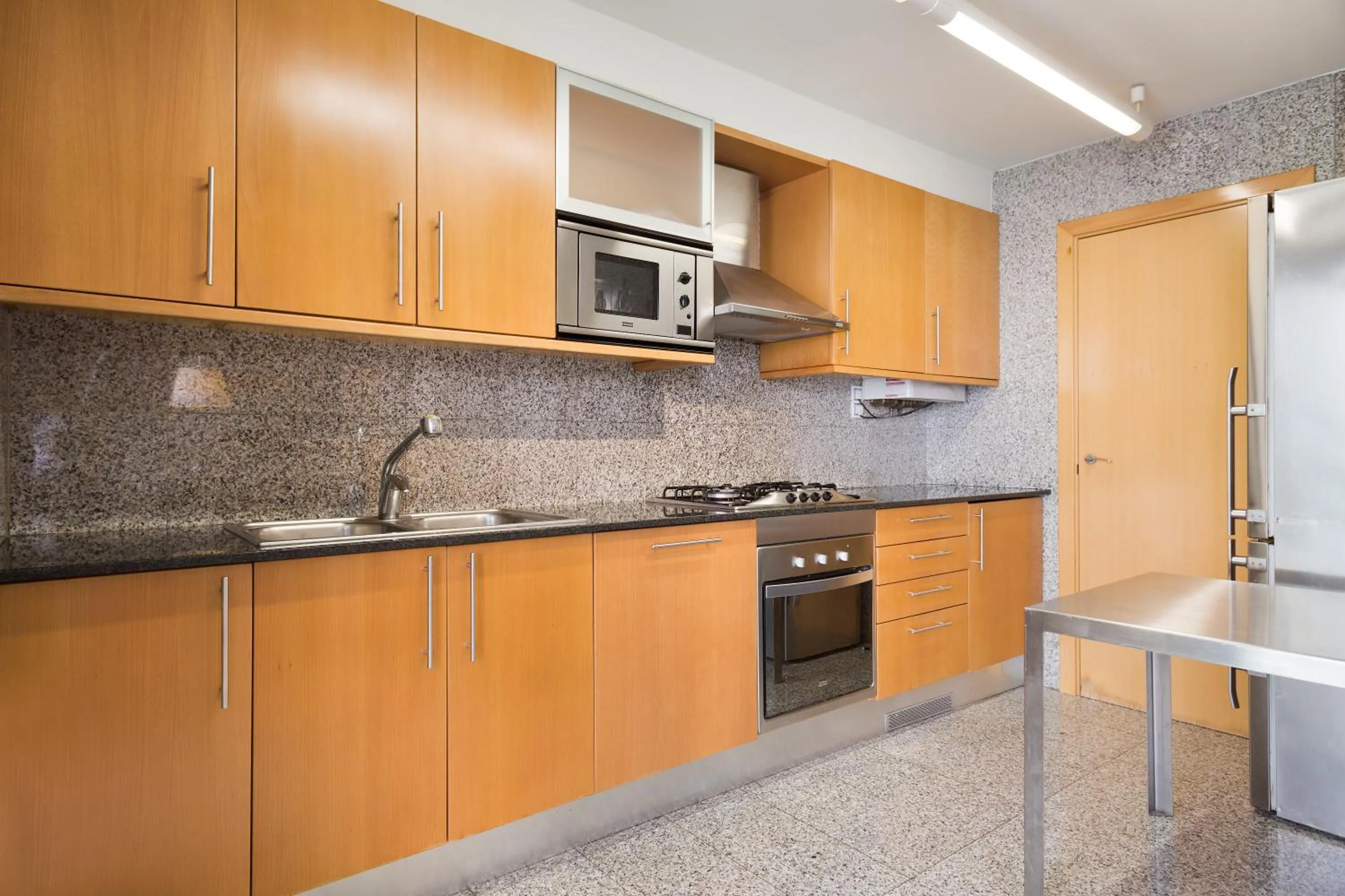Kitchen or kitchenette in My Space Barcelona Executive Apartments Center