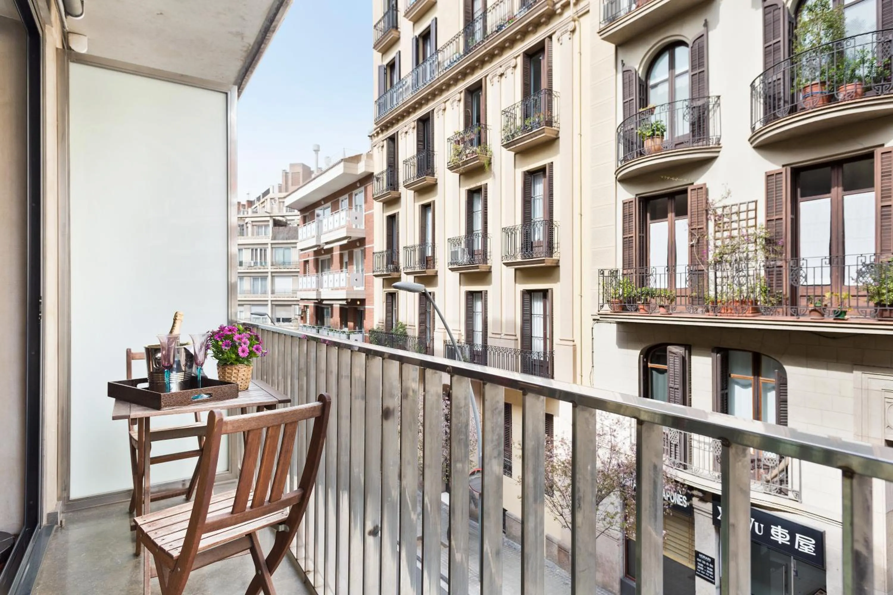 Balcony/Terrace in My Space Barcelona Executive Apartments Center