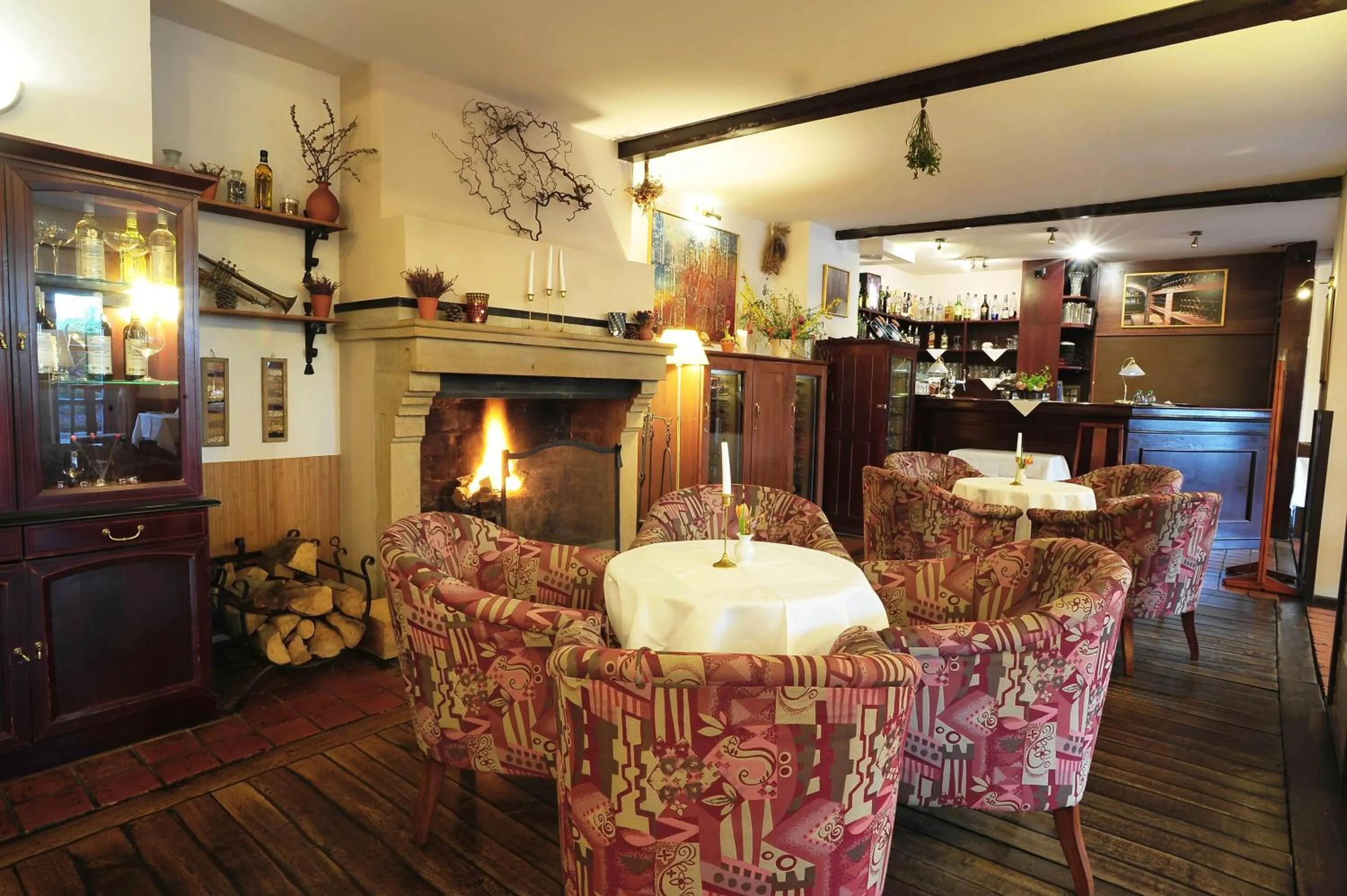 Restaurant/places to eat in Park Hotel Pruhonice