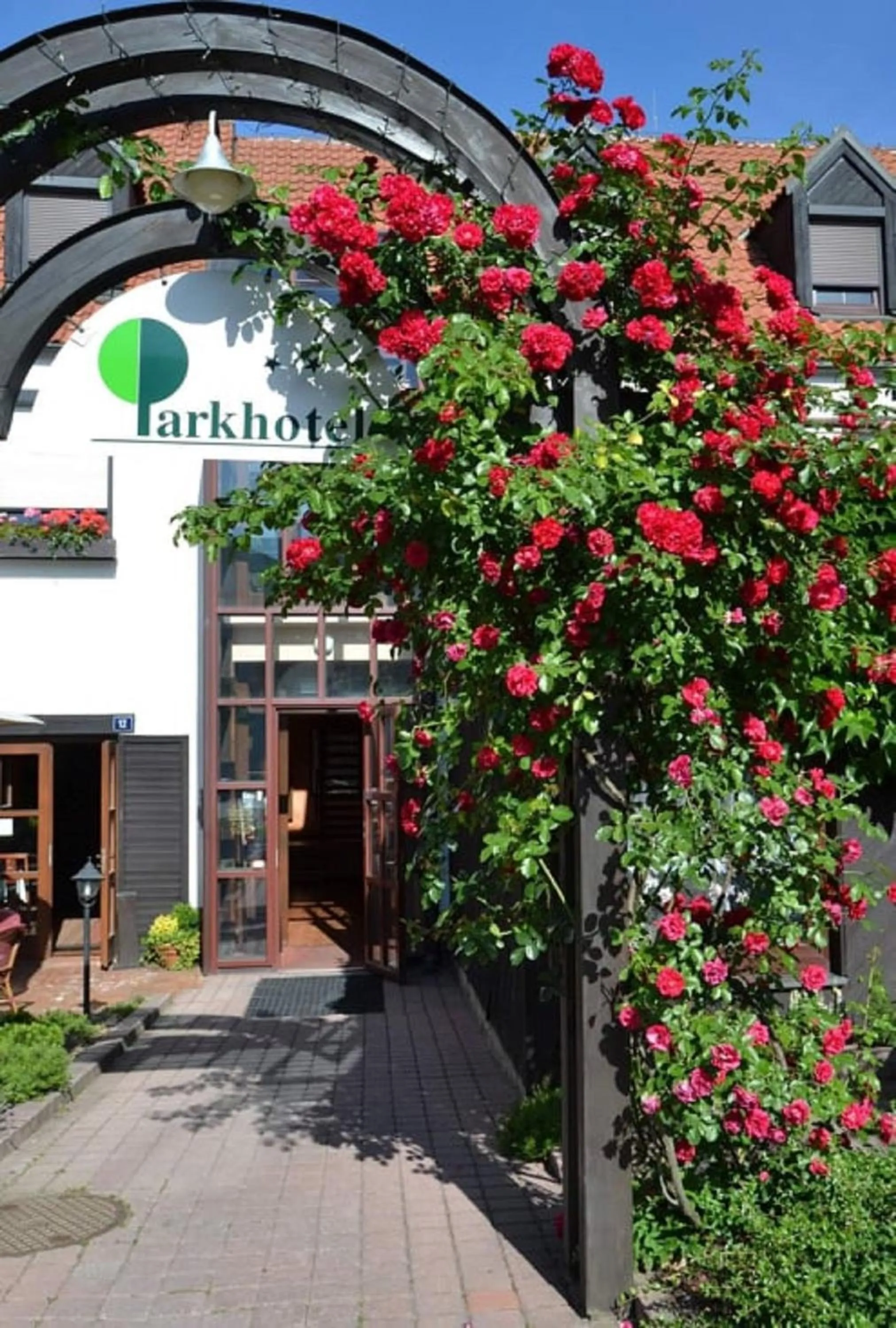 Property building in Park Hotel Pruhonice