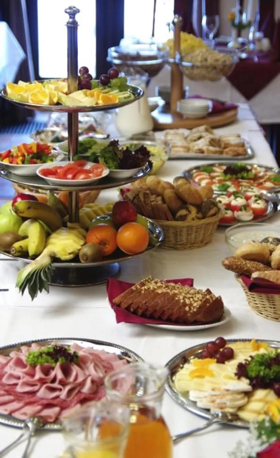 Restaurant/places to eat in Park Hotel Pruhonice