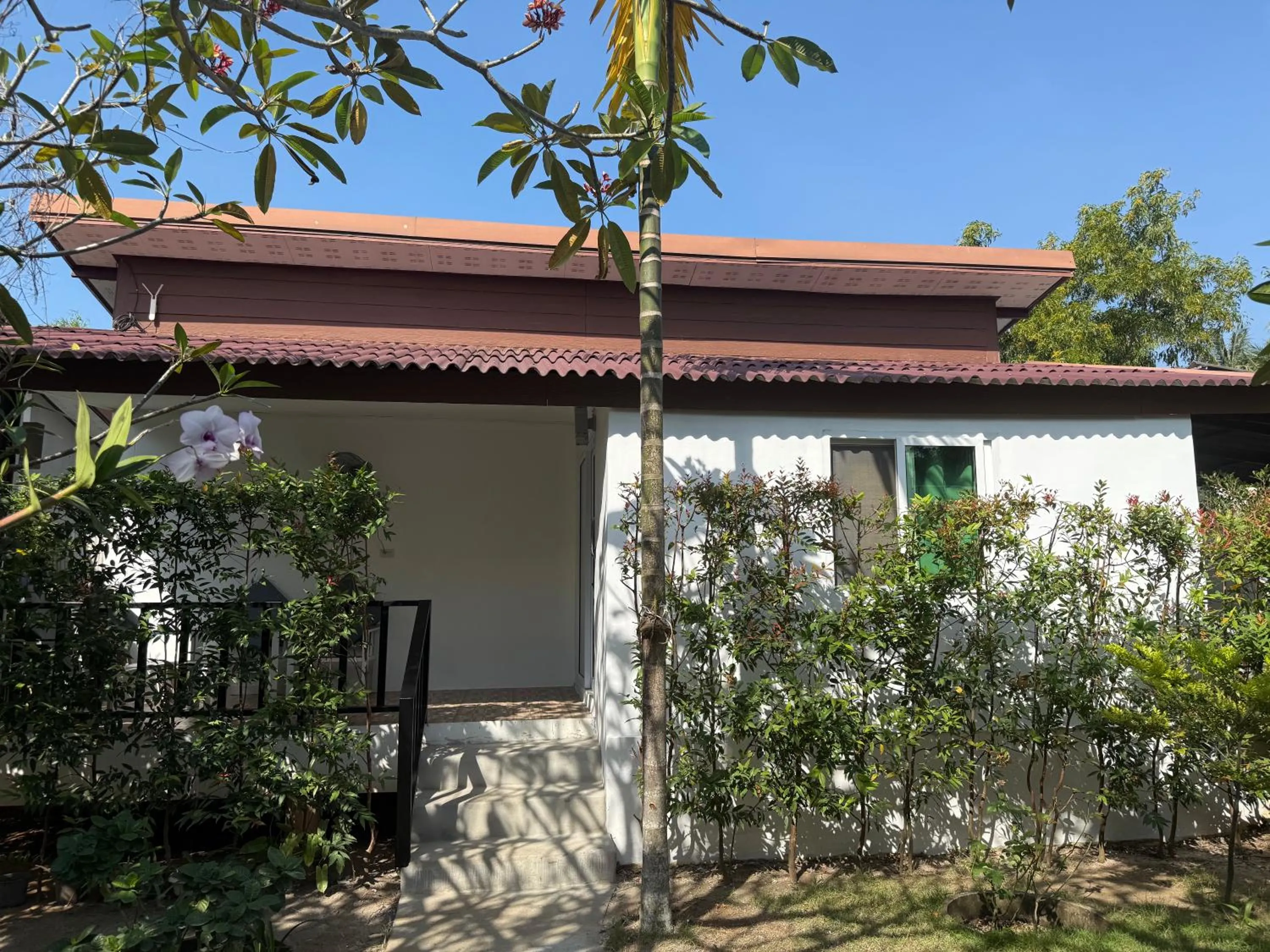 Property building in CheeVa Beach Resort
