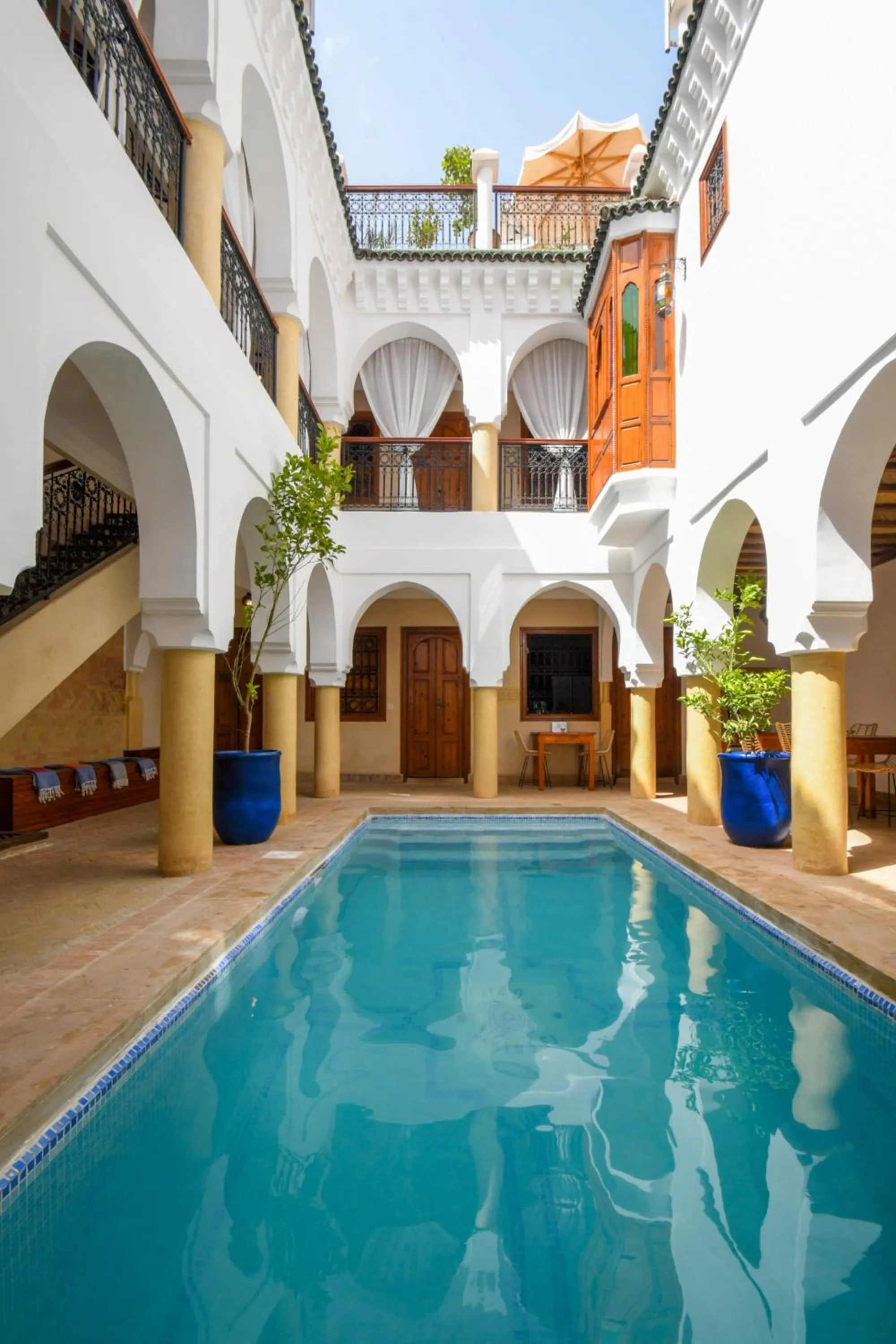Property building in Riad Berenssi