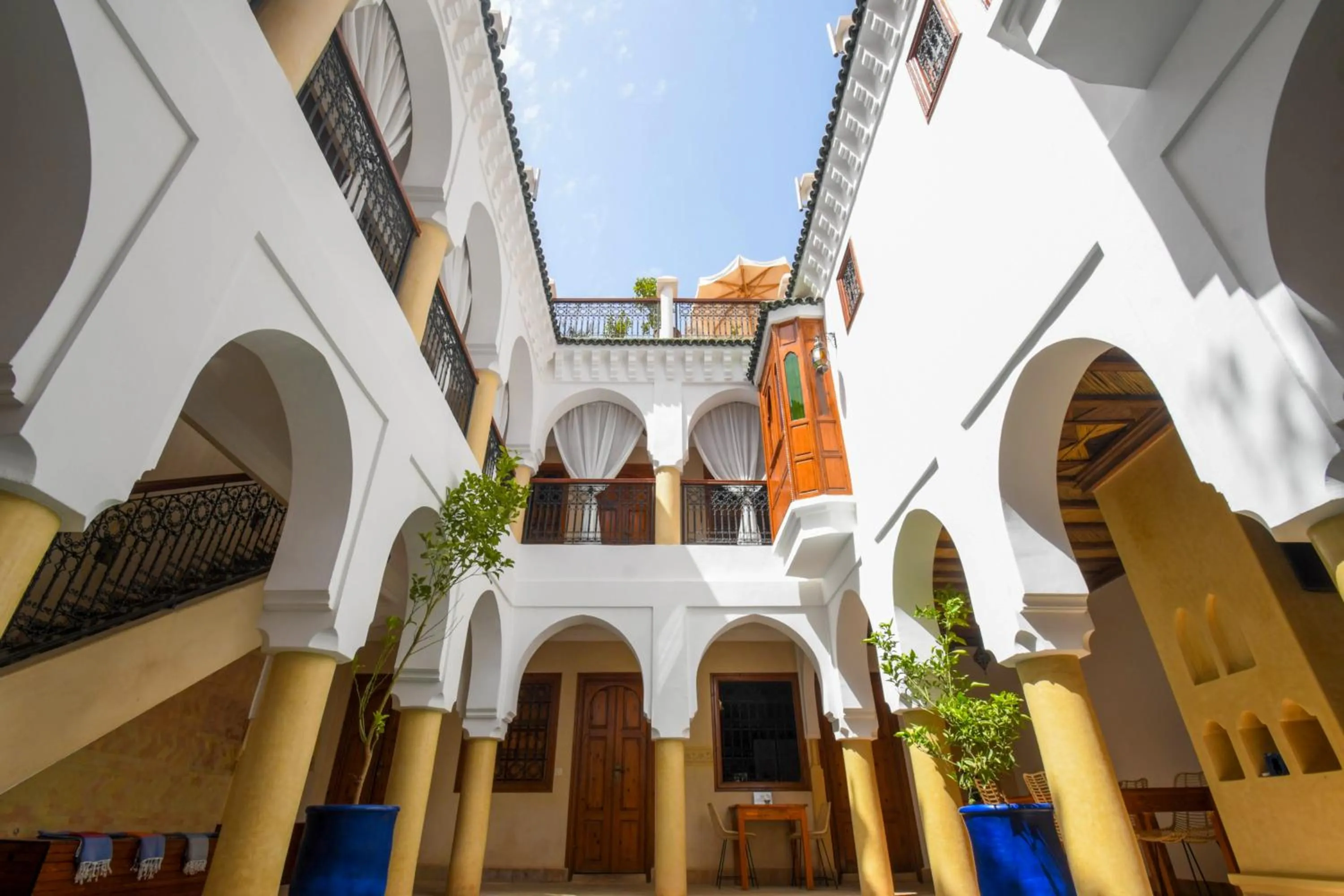 Property building in Riad Berenssi