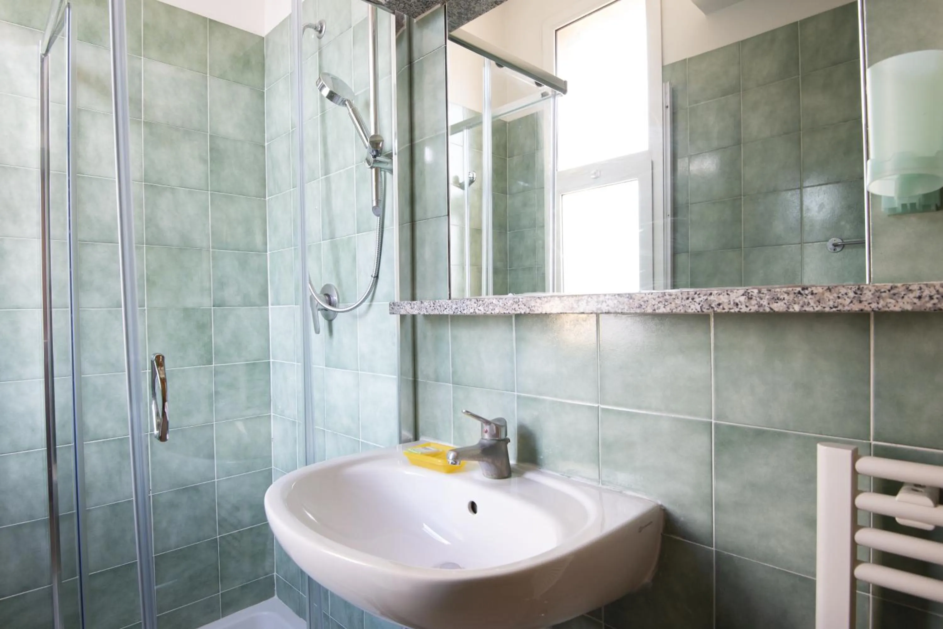 Bathroom in Hotel Picador