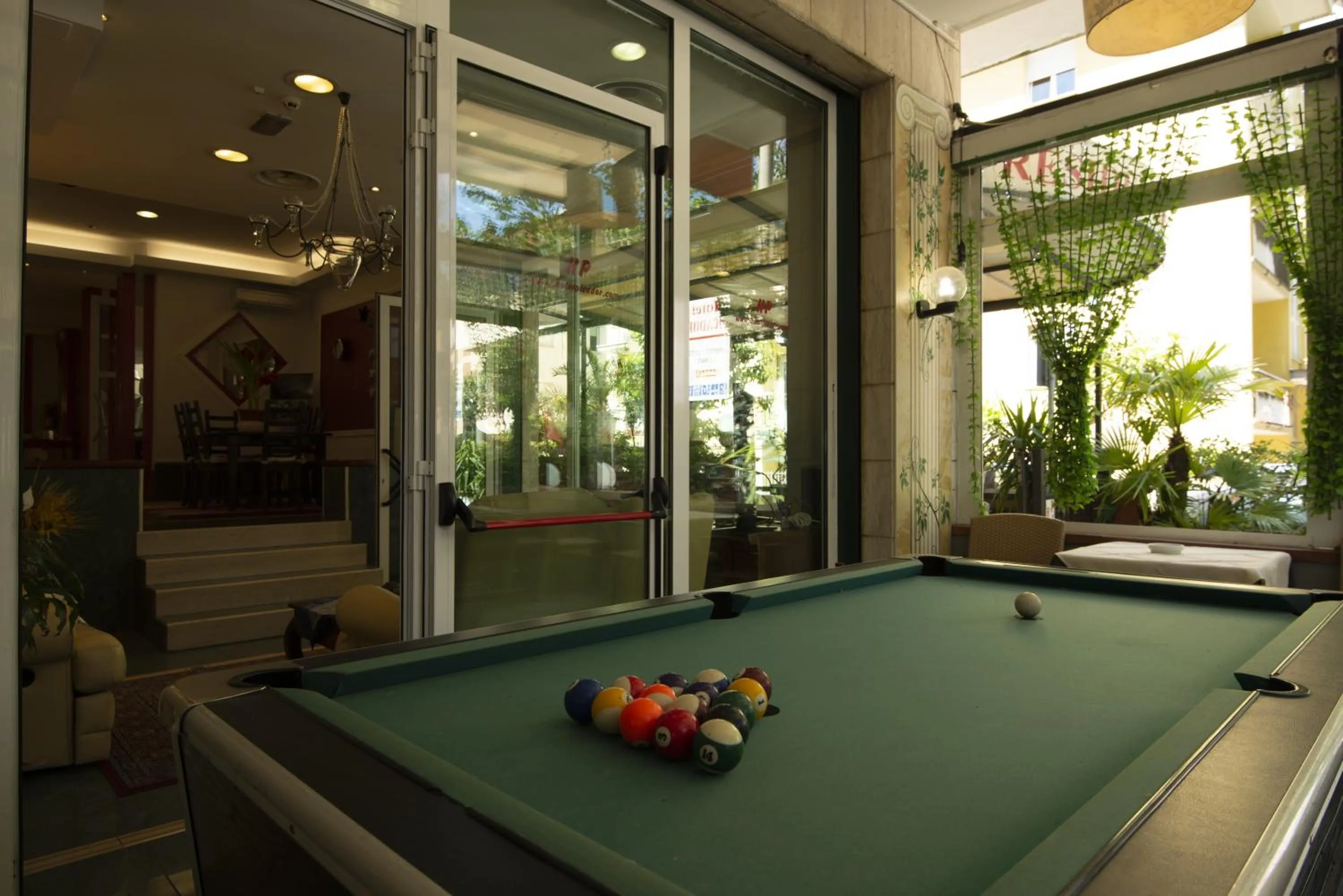 Billiard in Hotel Picador