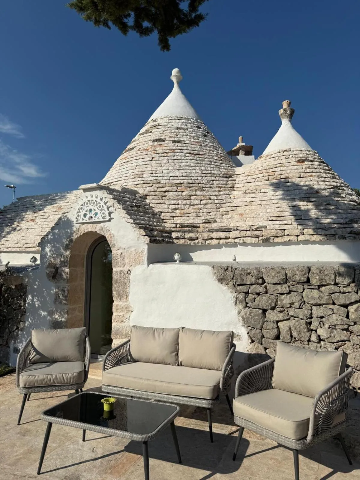 Property building in Trulli Terra Magica