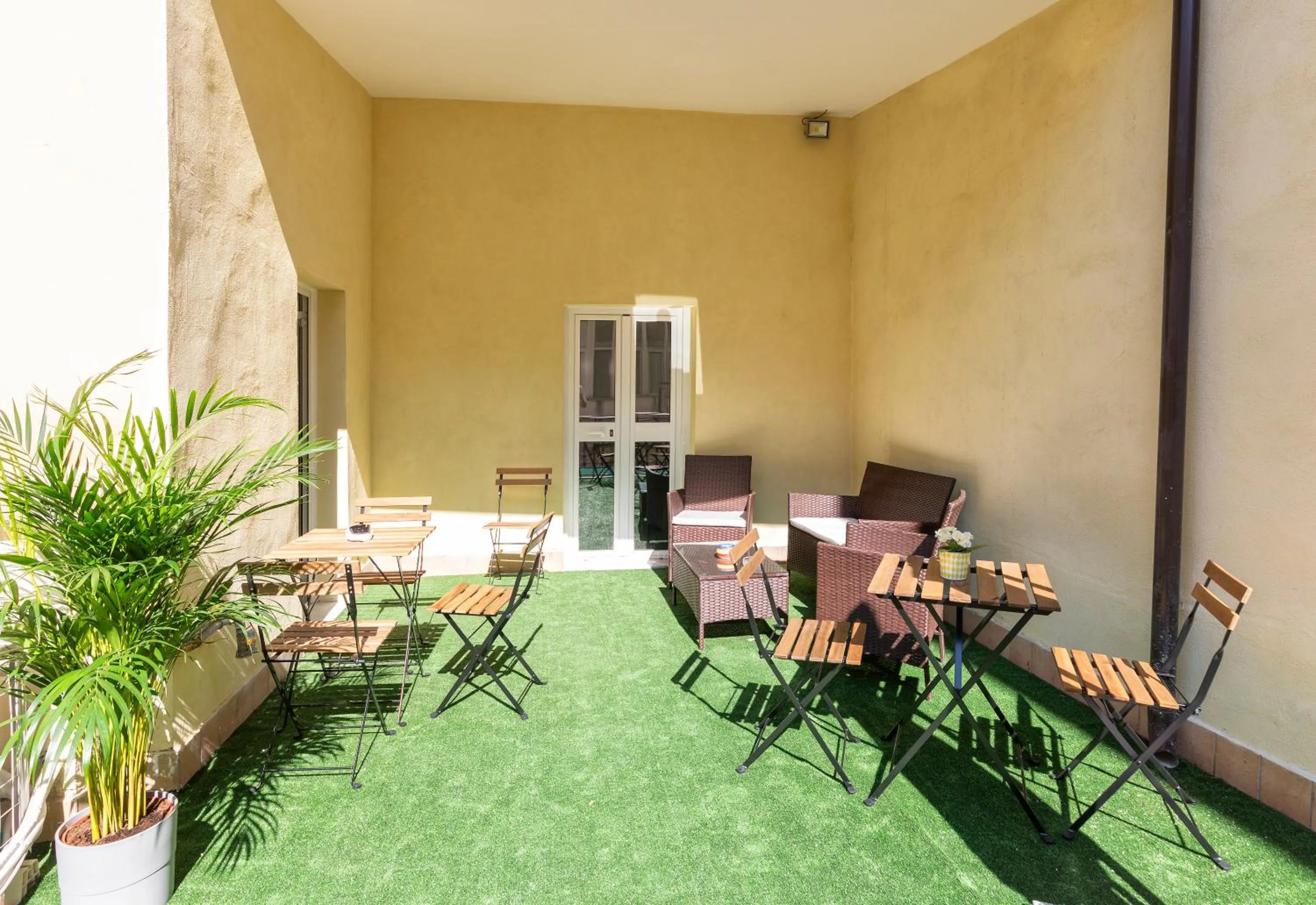 Be Italian Flat Duomo 319