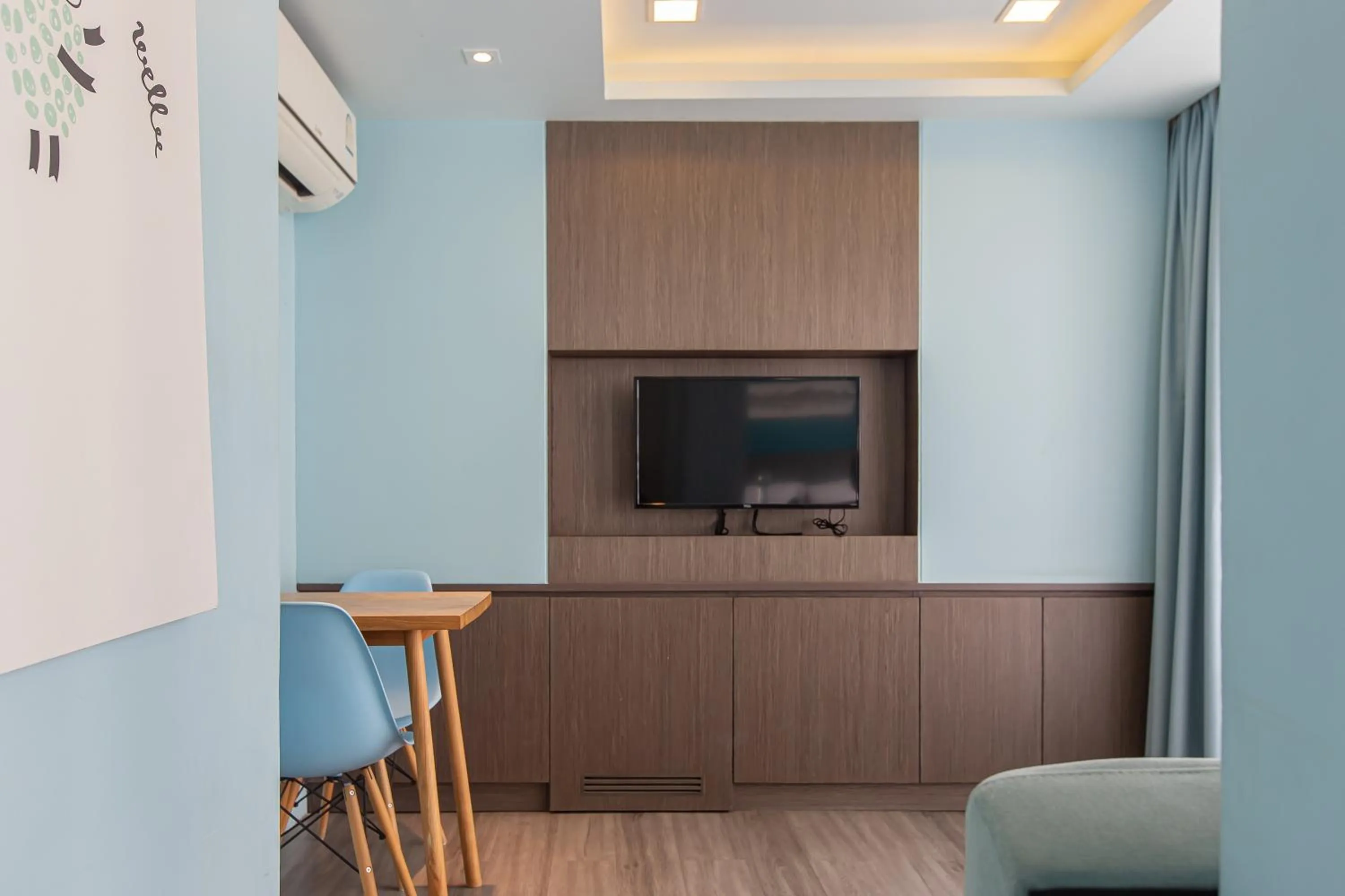 Living room in Simply Sleep Hostel