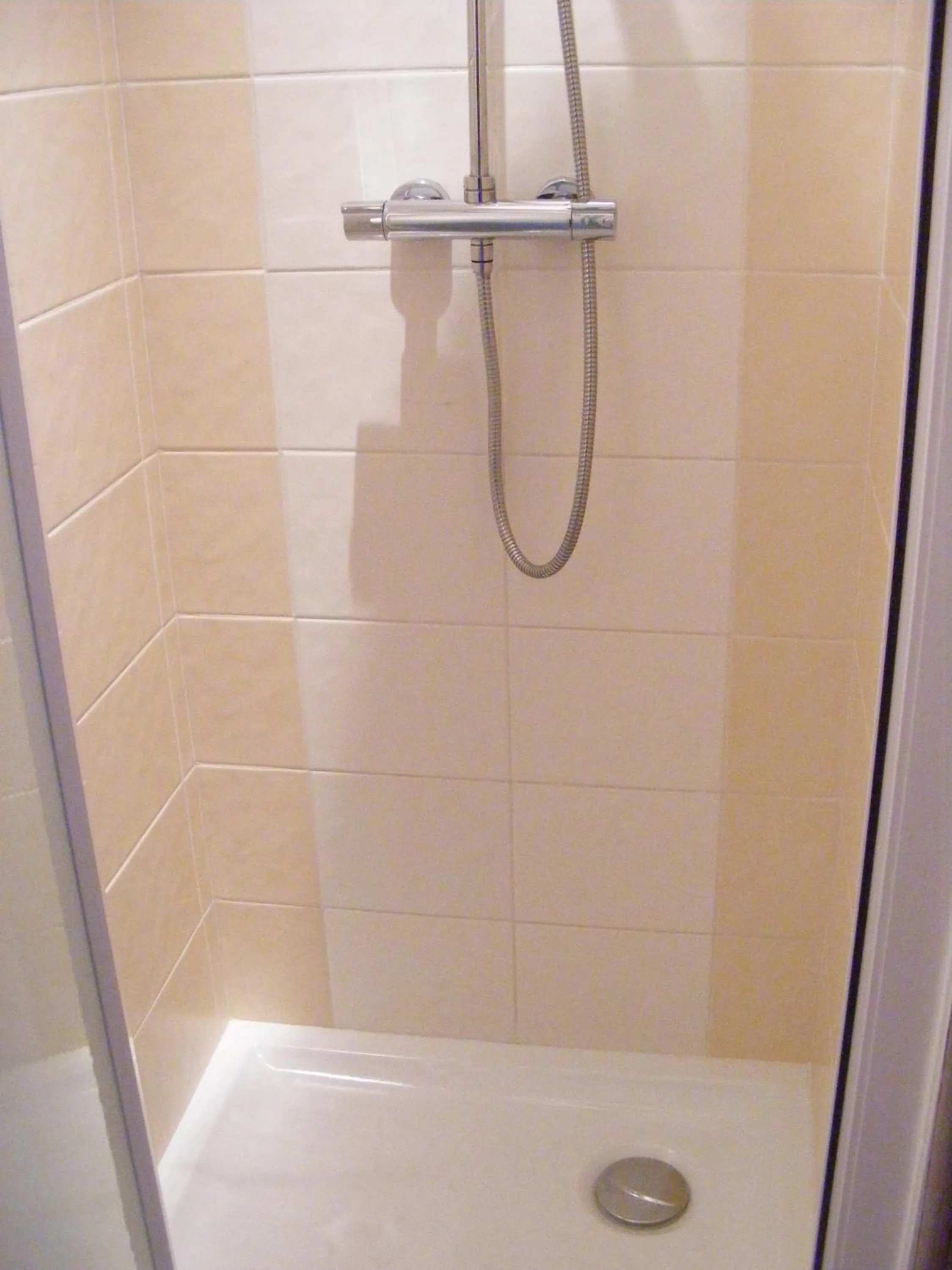 Shower in Chambres d'Hôtes Vignes et Loire