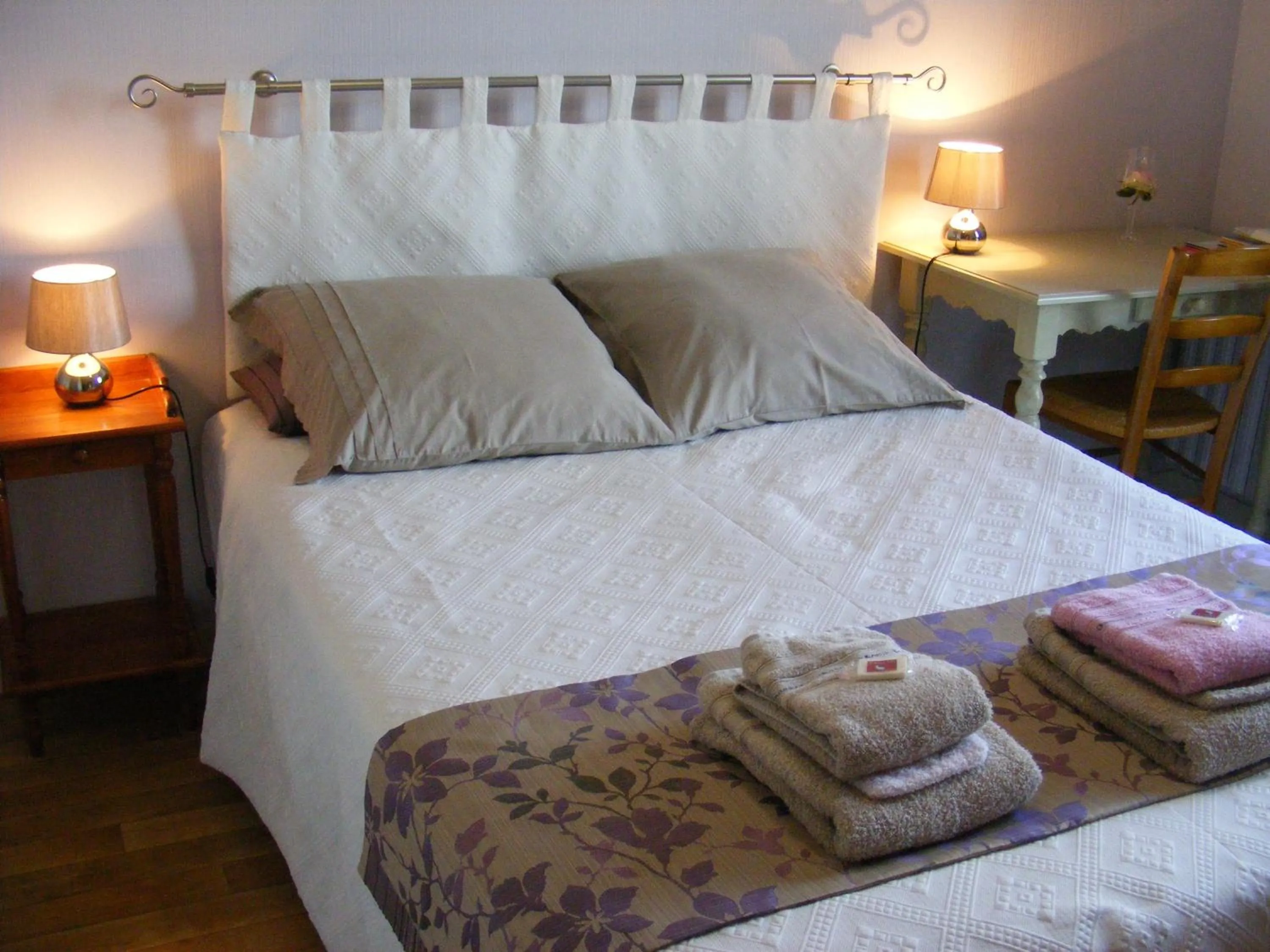 Bed in Chambres d'Hôtes Vignes et Loire