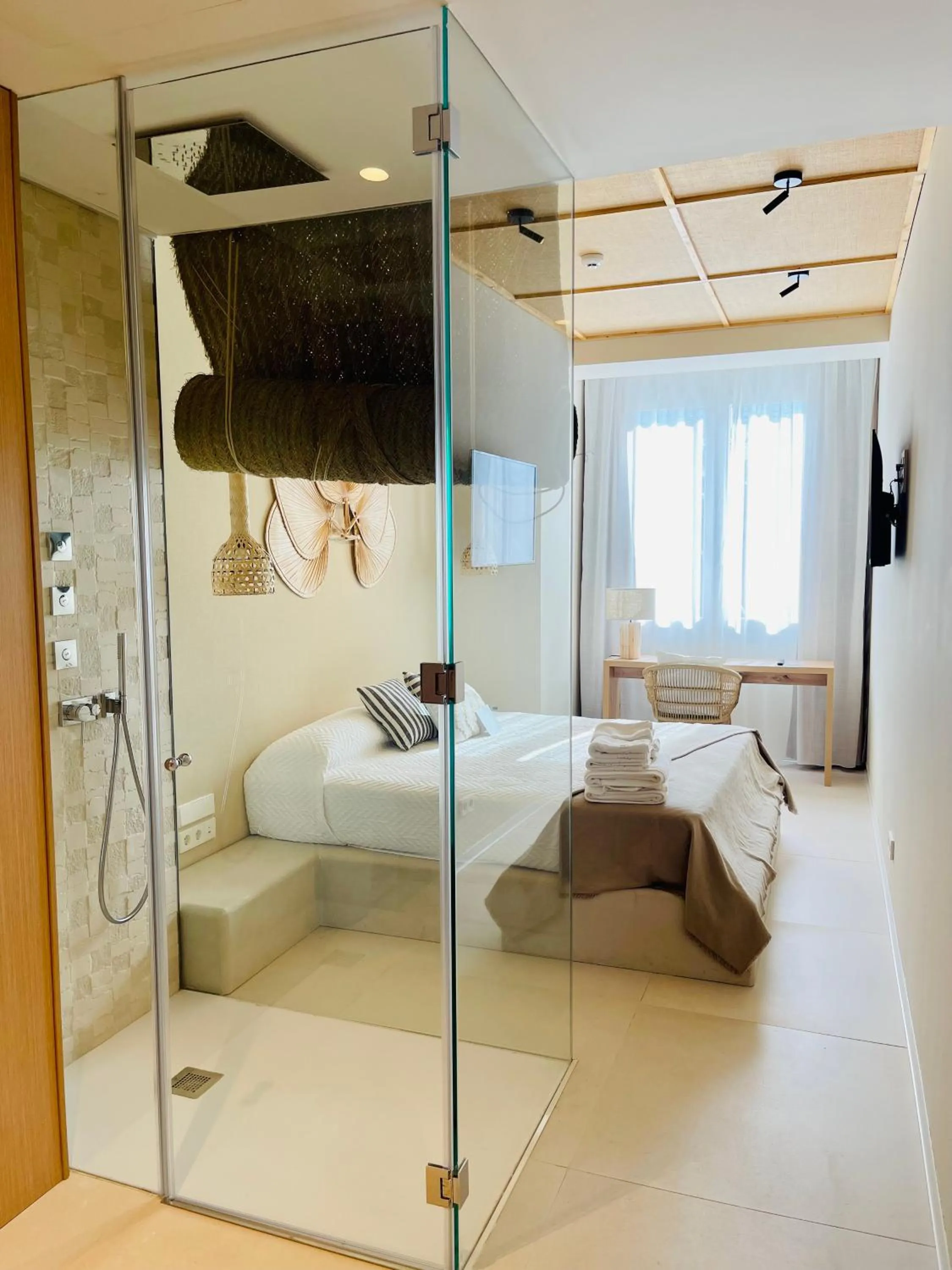 Photo of the whole room, Bed in Hotel Boutique Sabbia Valencia