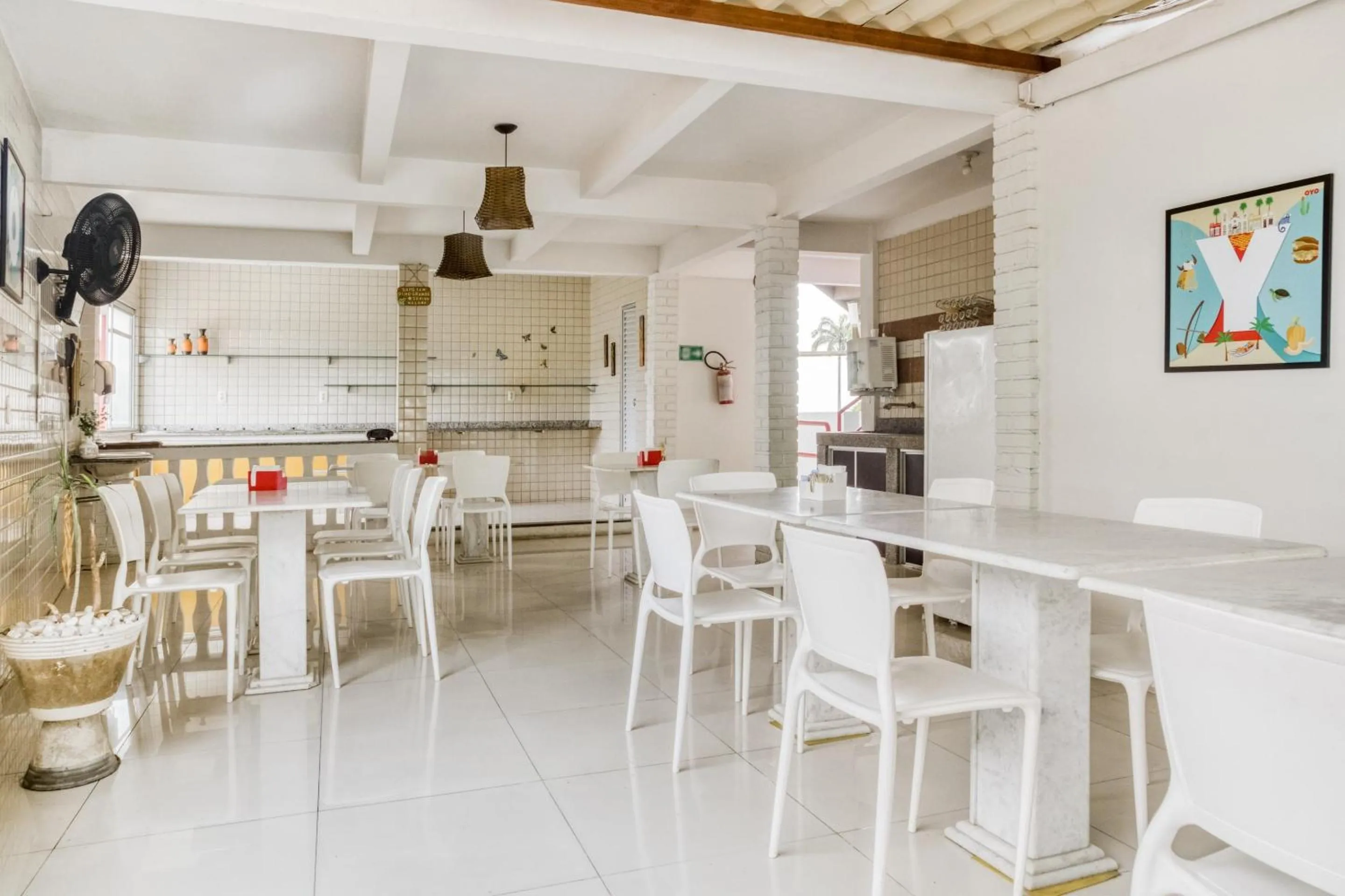 Restaurant/places to eat in OYO Praia Hotel Recanto do Tomé - Salvador