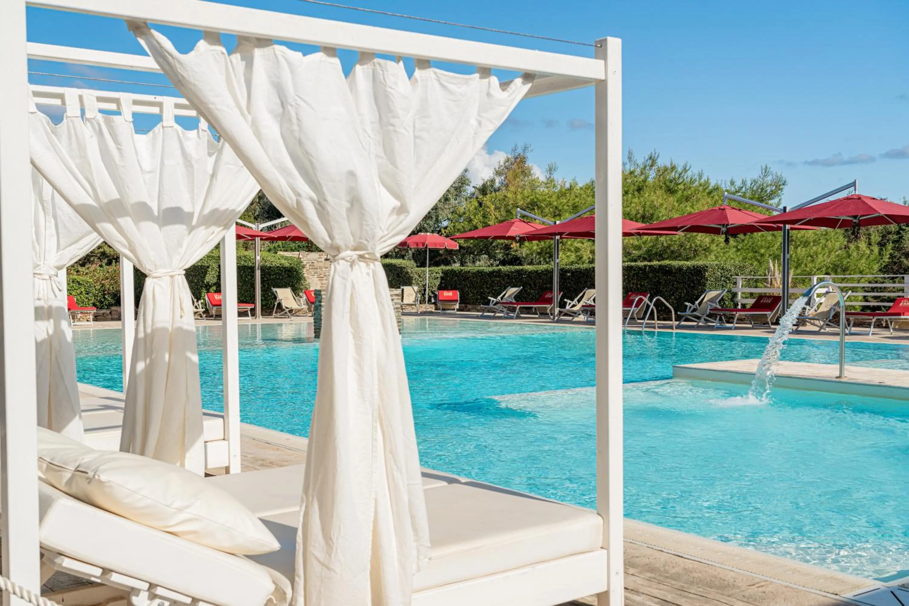 Pool view in Club Esse Sporting