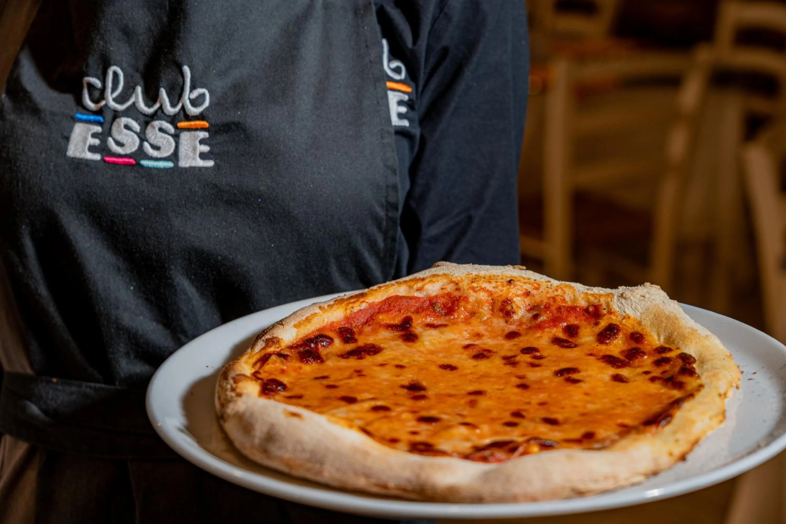 Restaurant/places to eat in Club Esse Sporting