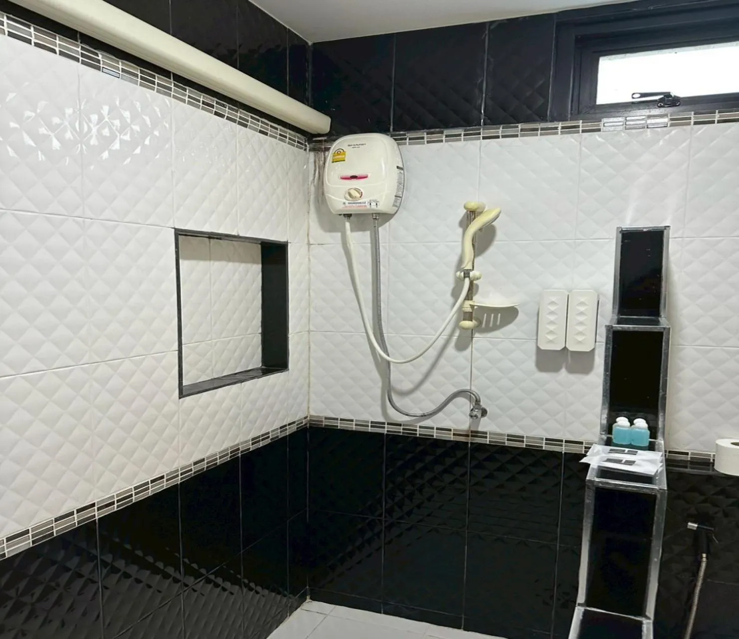 Bathroom in Natthapon Resort Kaeng Kachan