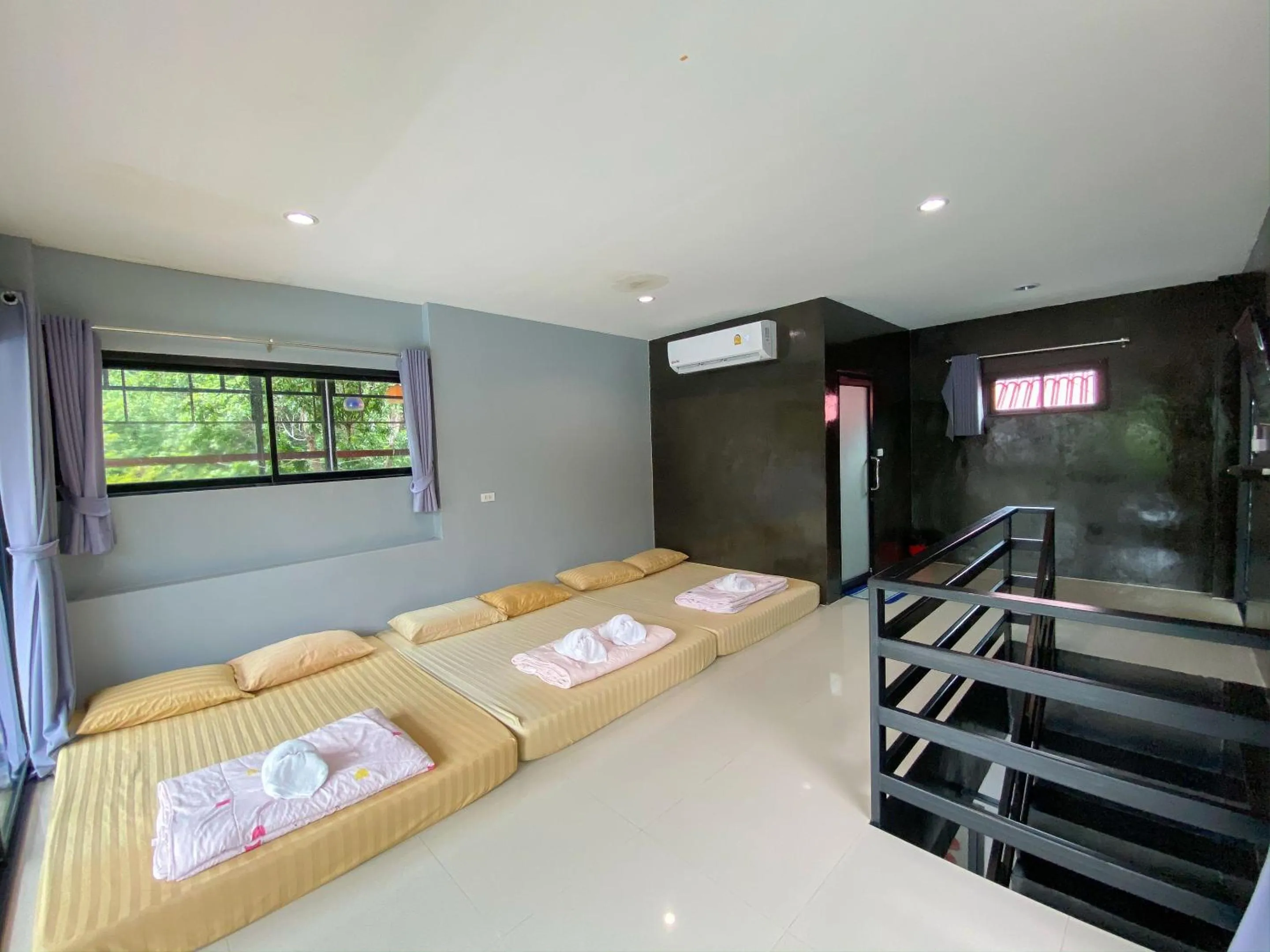 Bed in Natthapon Resort Kaeng Kachan