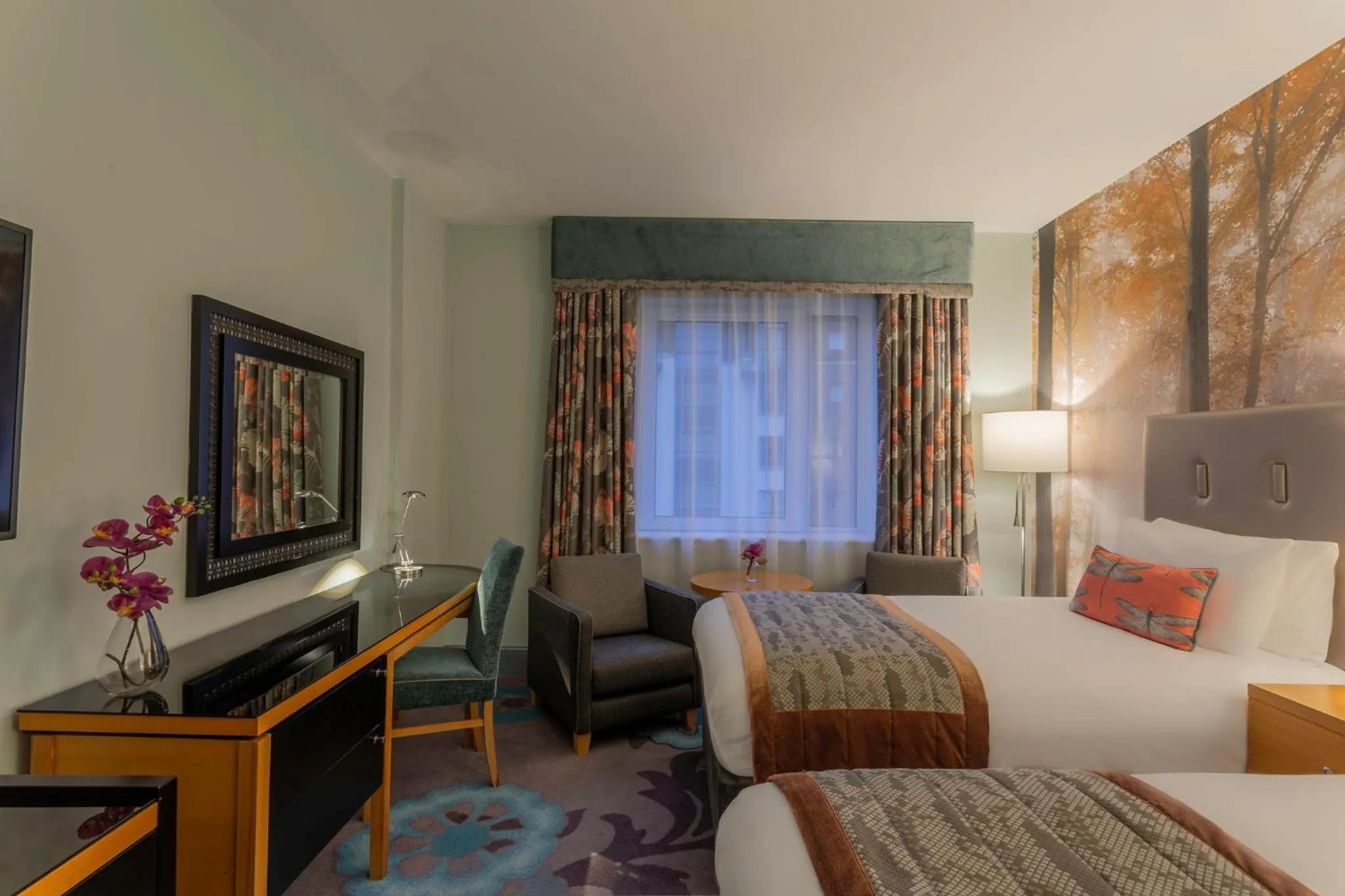 Photo of the whole room, Bed in Crowne Plaza Dublin Airport by IHG