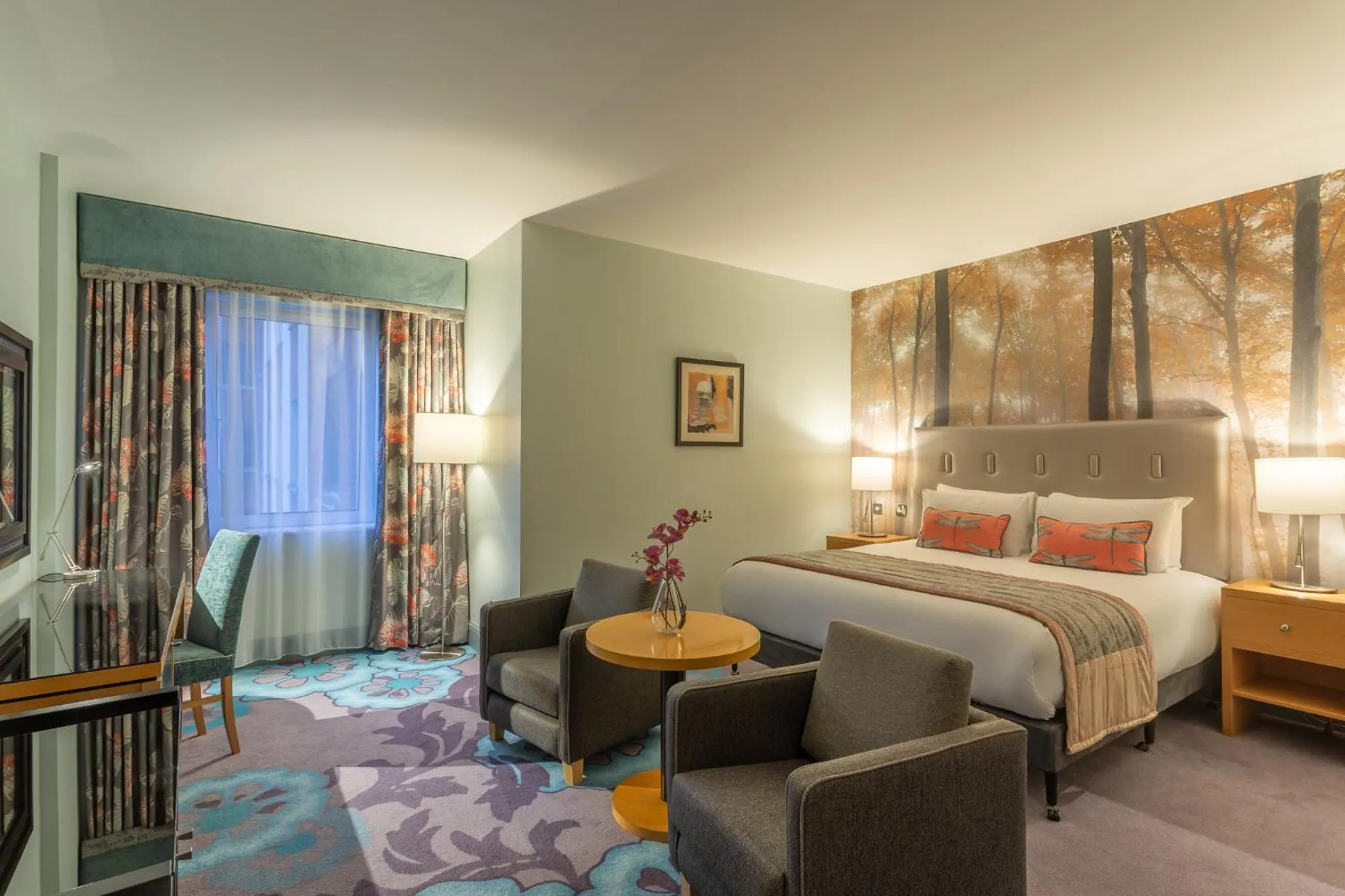 Photo of the whole room, Bed in Crowne Plaza Dublin Airport by IHG