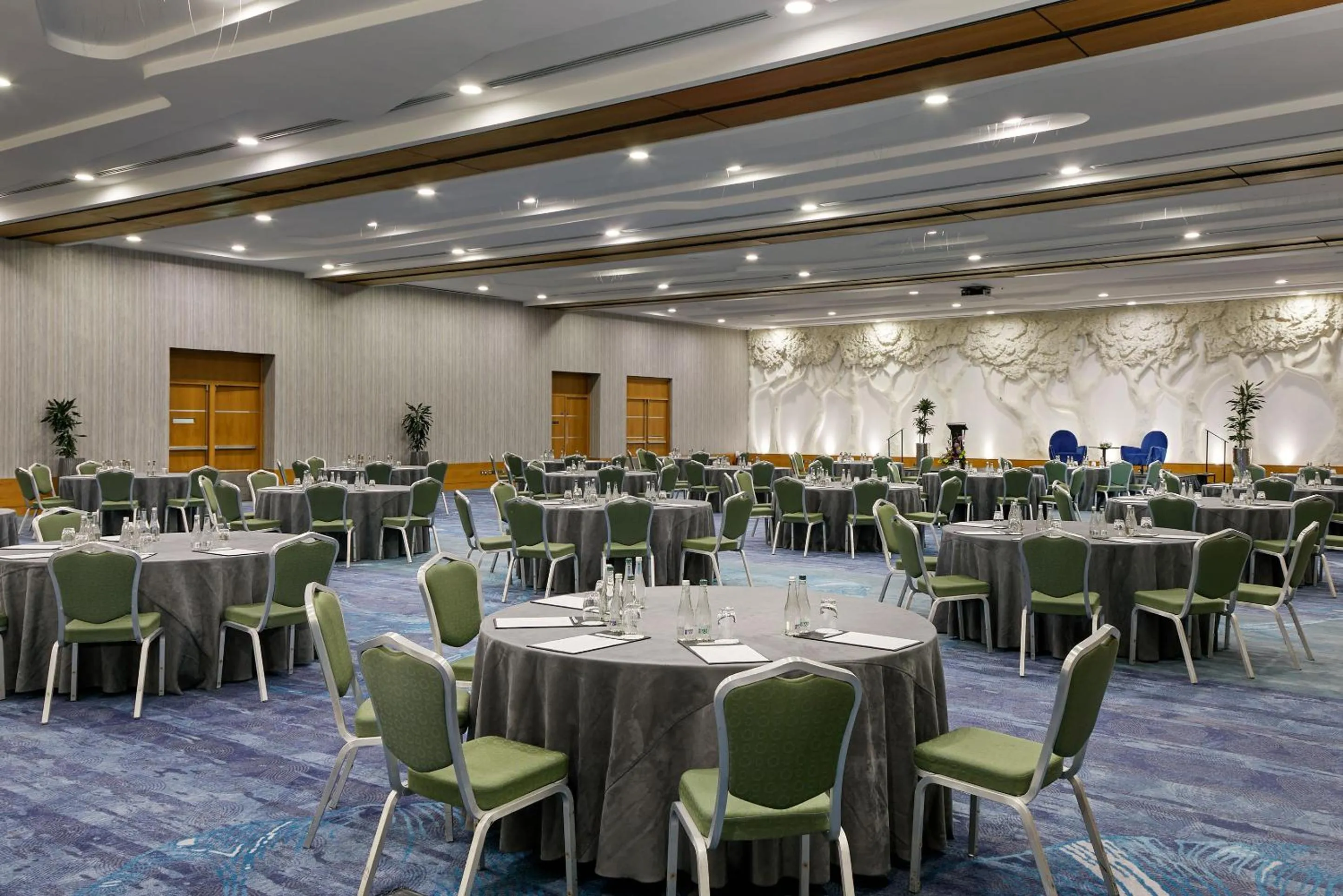Meeting/conference room in Crowne Plaza Dublin Airport by IHG