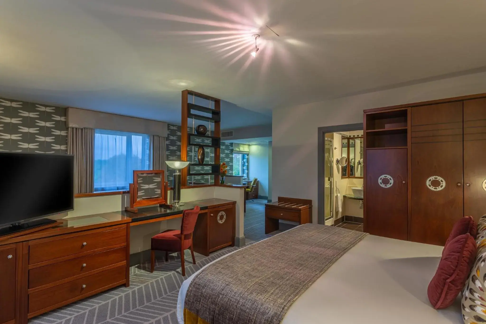 Junior King Suite with Park View in Crowne Plaza Dublin Airport by IHG Junior King Suite with Park View in Crowne Plaza Dublin Airport by IHG