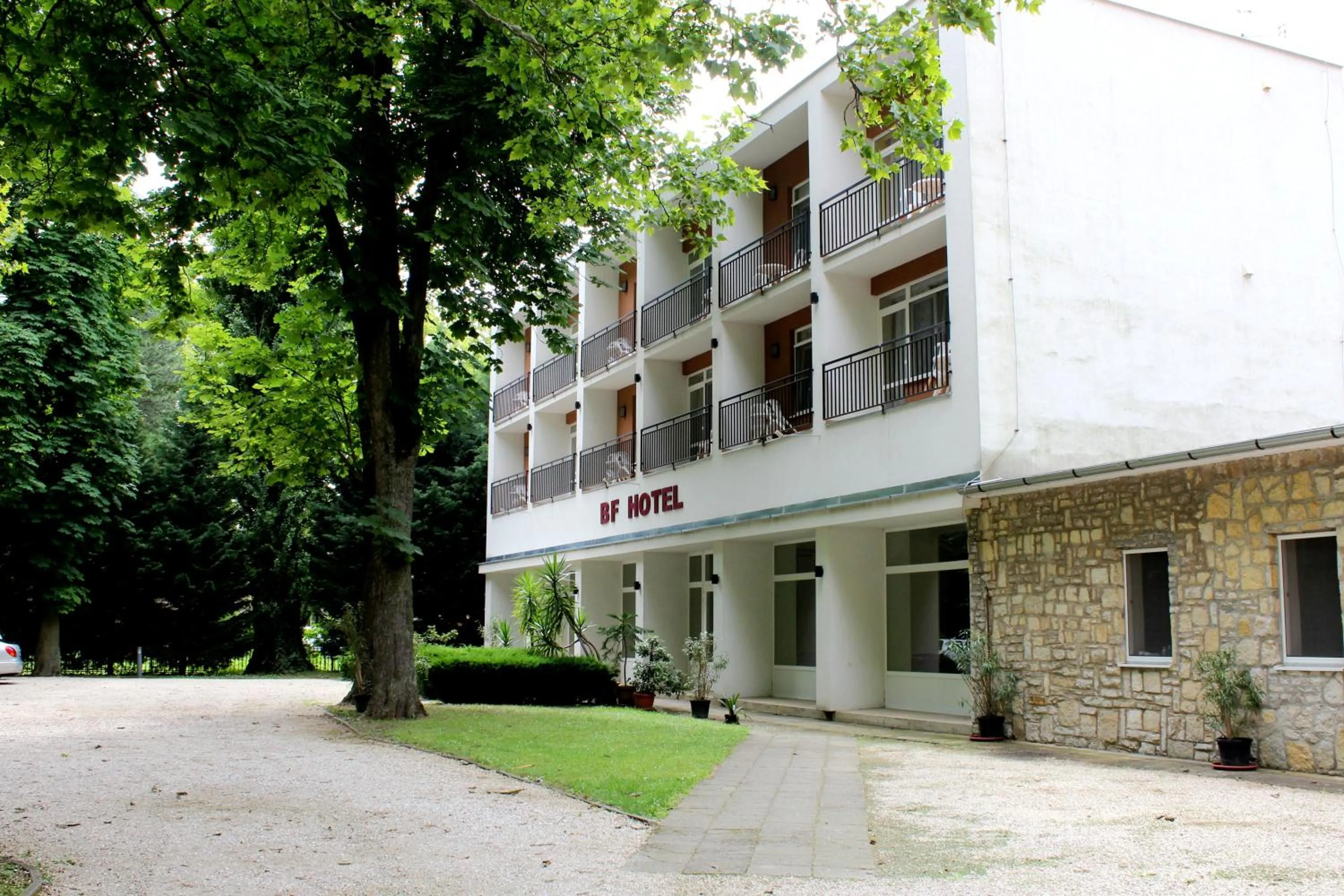 Property building in BF Hotel