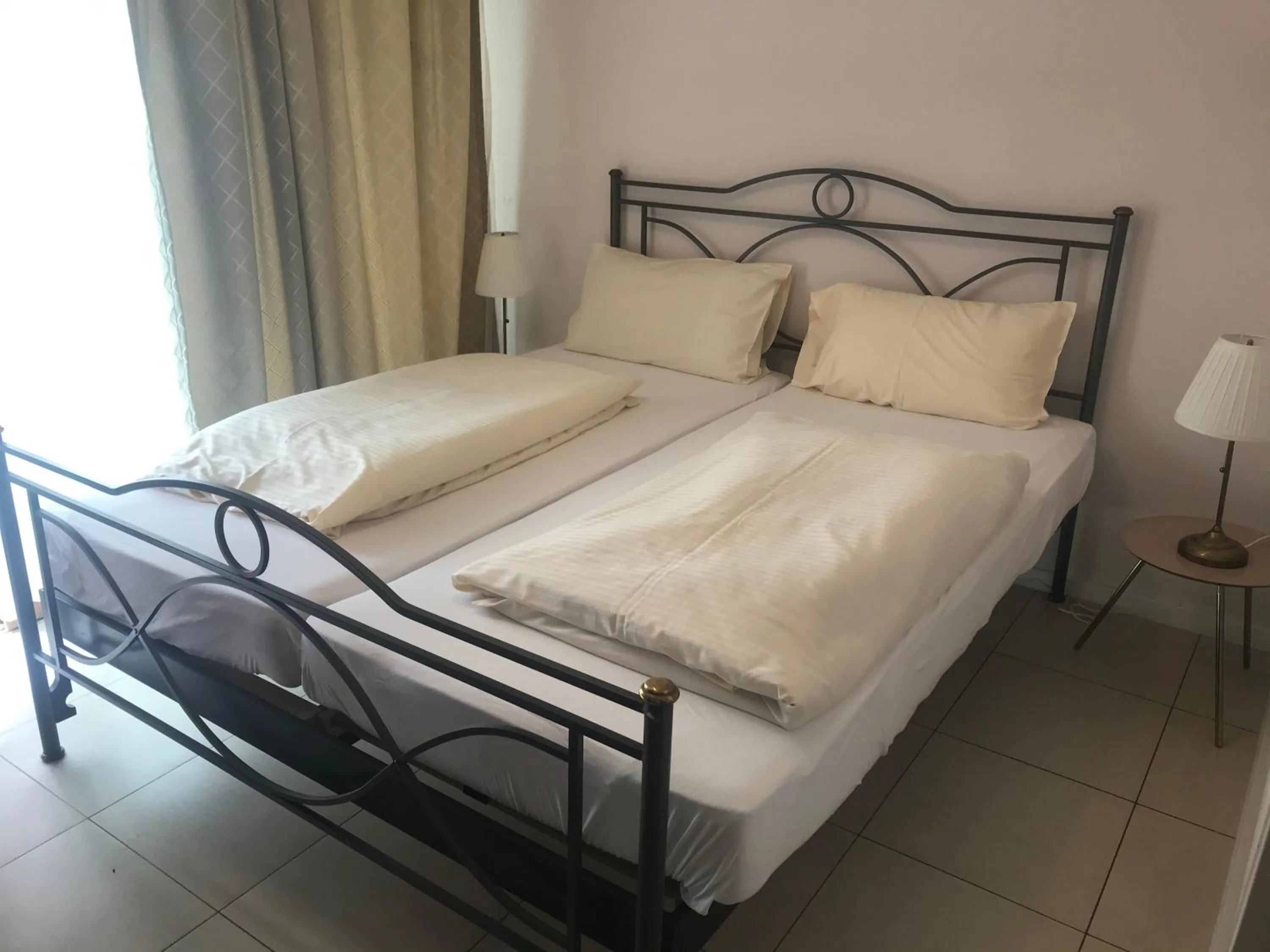 Bedroom, Bed in Baynunah Suites Aparthotel